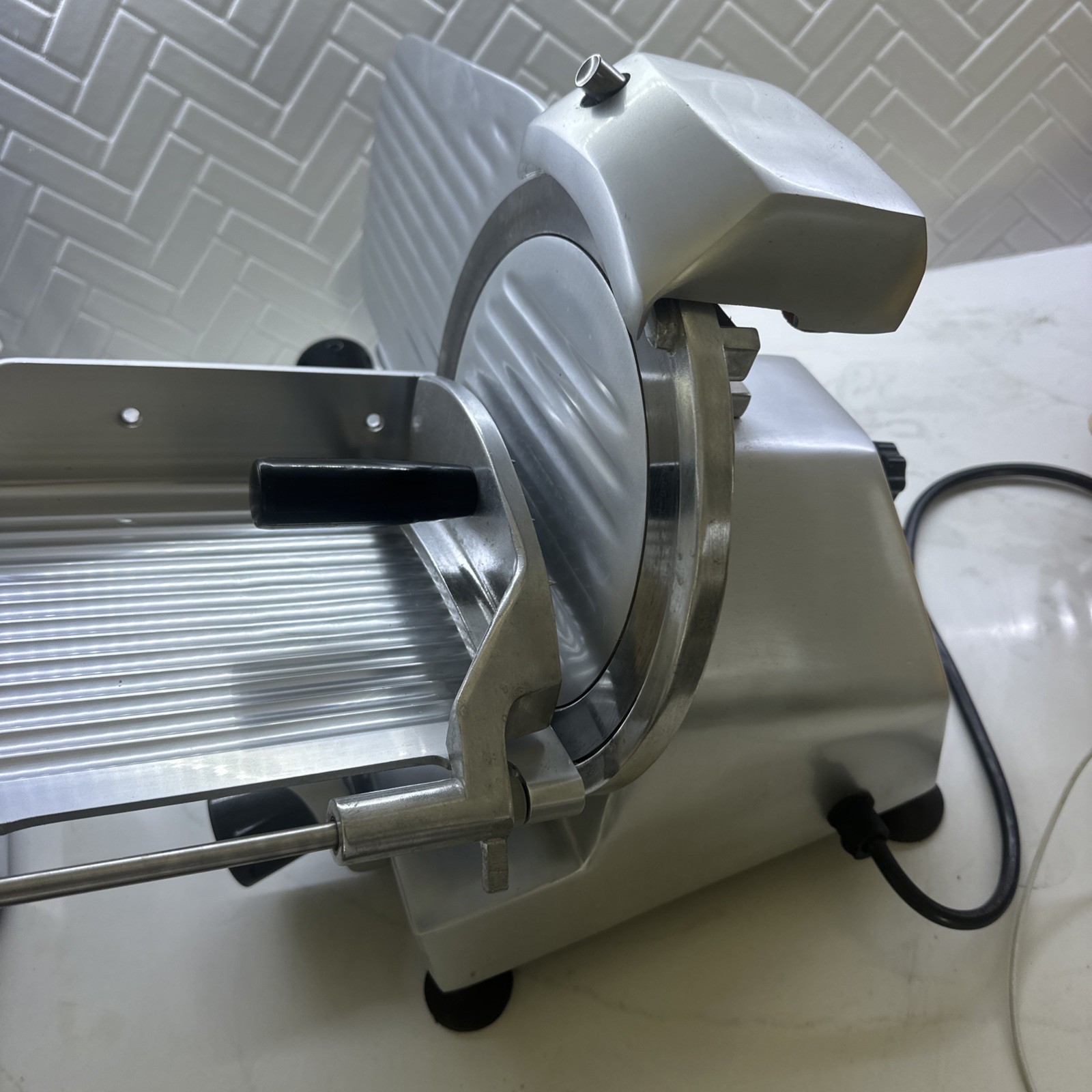 9″ Manual Gravity Feed Meat Slicer Semi-Automatic Commercial Machine 1/6 HP