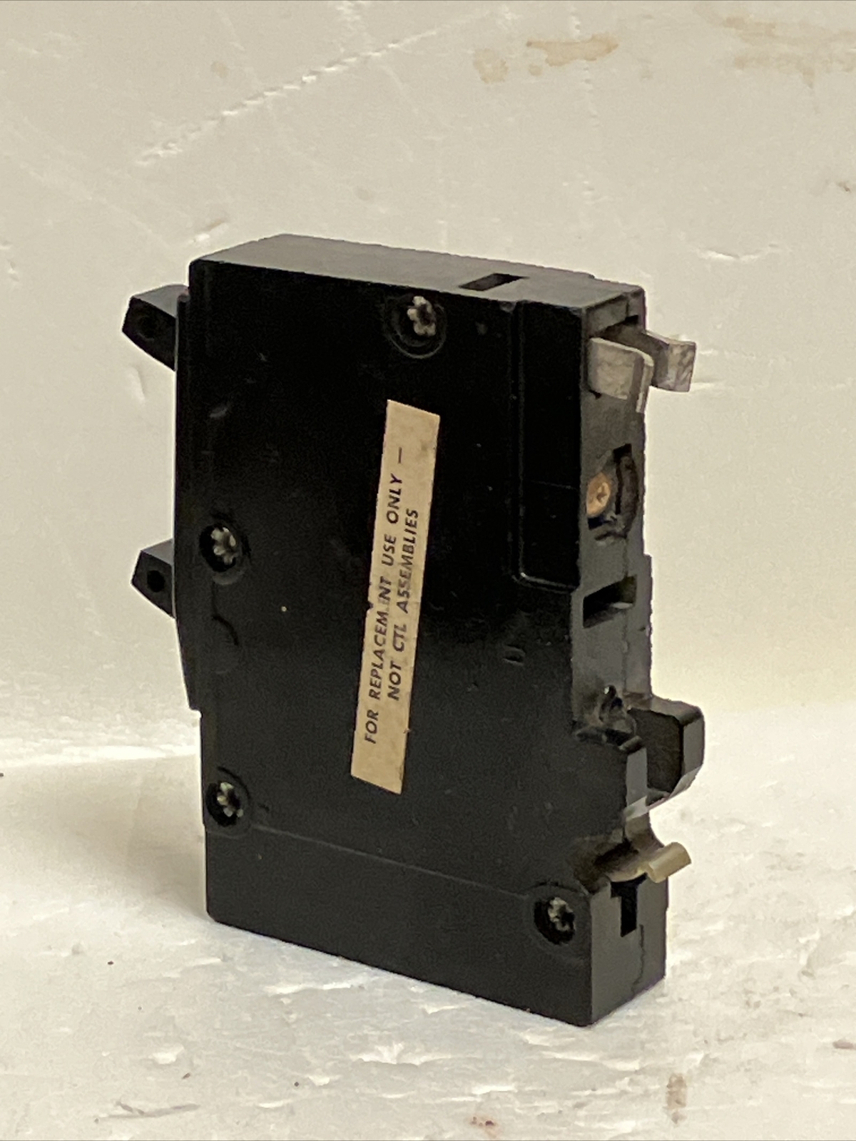Square D QOT2020 20 Amp 1 Pole Piggyback Tandem CLIP QO2020 clamp connect