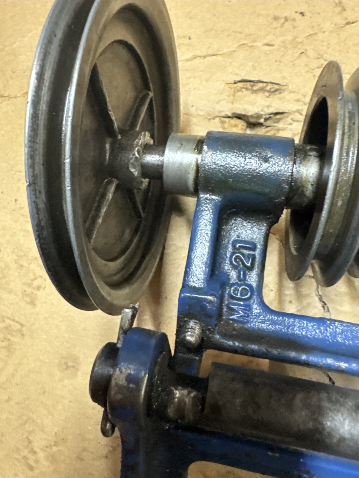 Atlas 618 Craftsman 101 6″ Metal Lathe Countershaft & Hanger Assembly