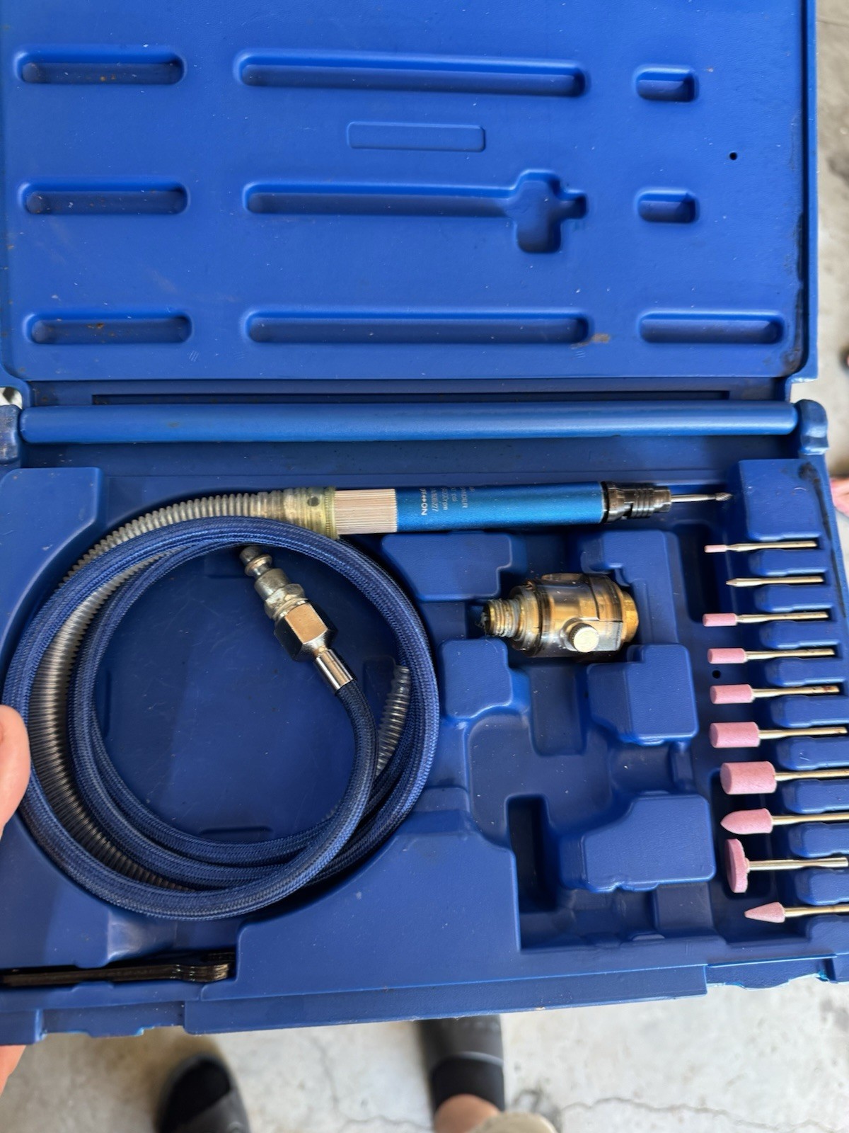 Cornwell Pneumatic Air Die Grinder Kit w/ Flexible Shaft, Air Hose,