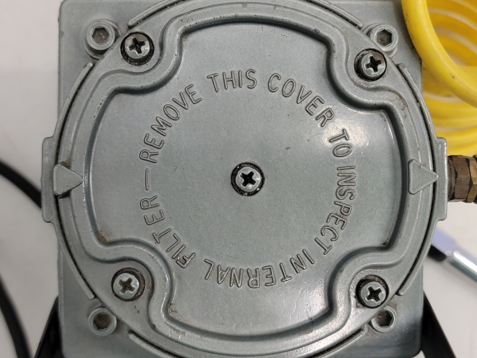 Gast MFG. Corp DOA-P161-AA Diaphragm Compressor or Vacuum Pump W/ Hose