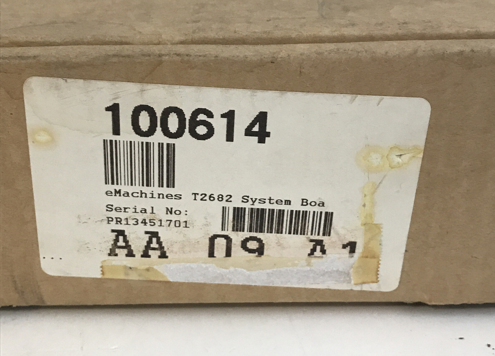 *NEW OPEN BOX-SEALED BAG* EMACHINE MOTHERBOARD FOR T2682