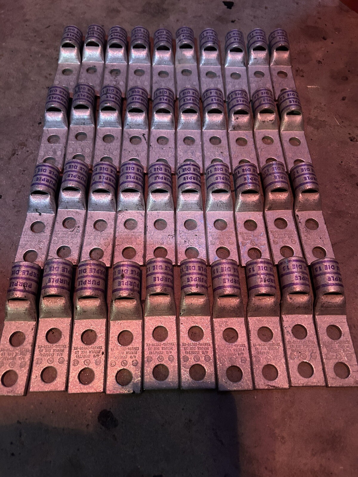 4/0 (550/24) PURPLE DIE 15 YAV28L-2NT38-FX