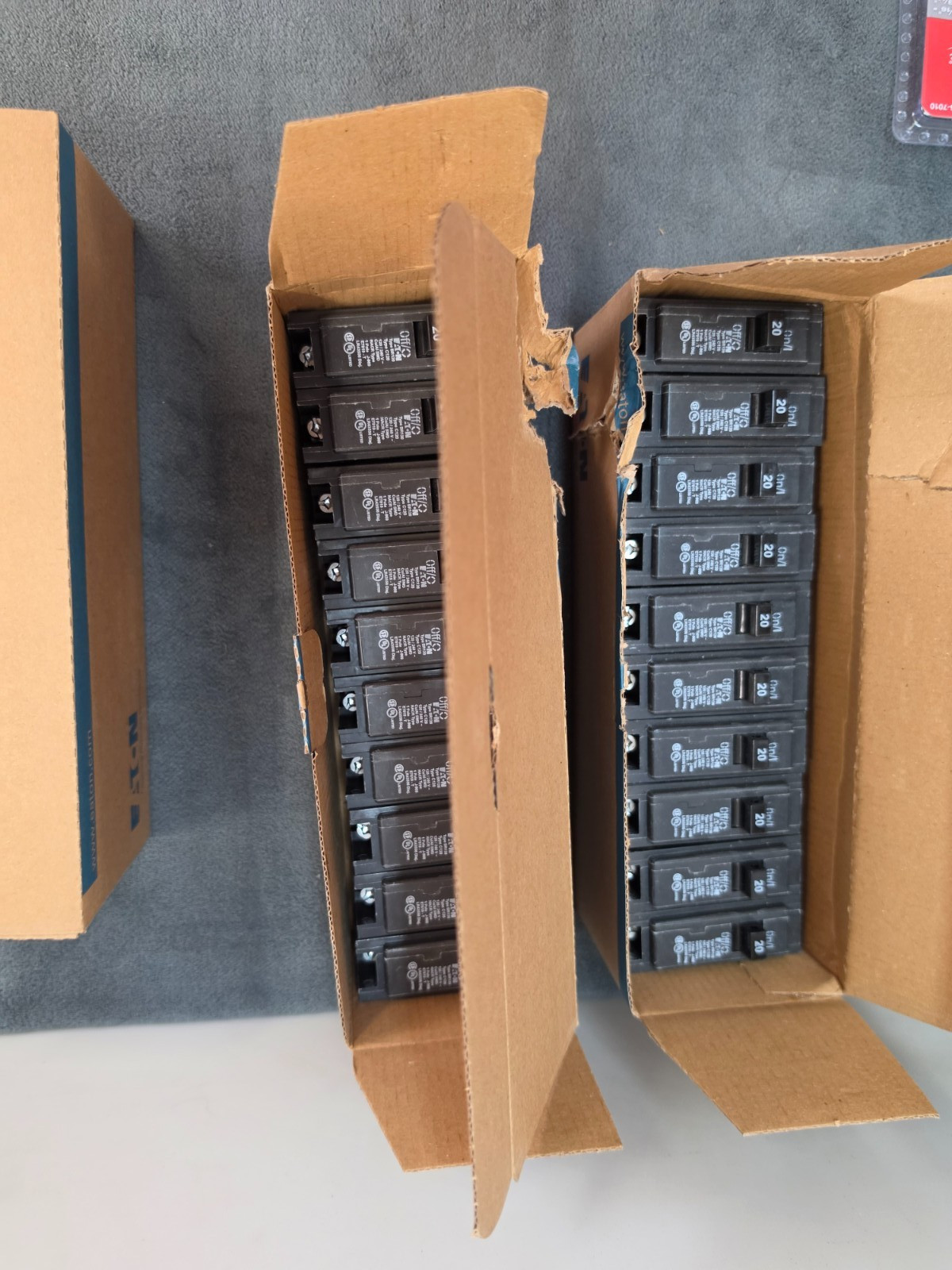 (10) Eaton BR 20 Amp 120/240 Volts Single Pole Circuit Breaker