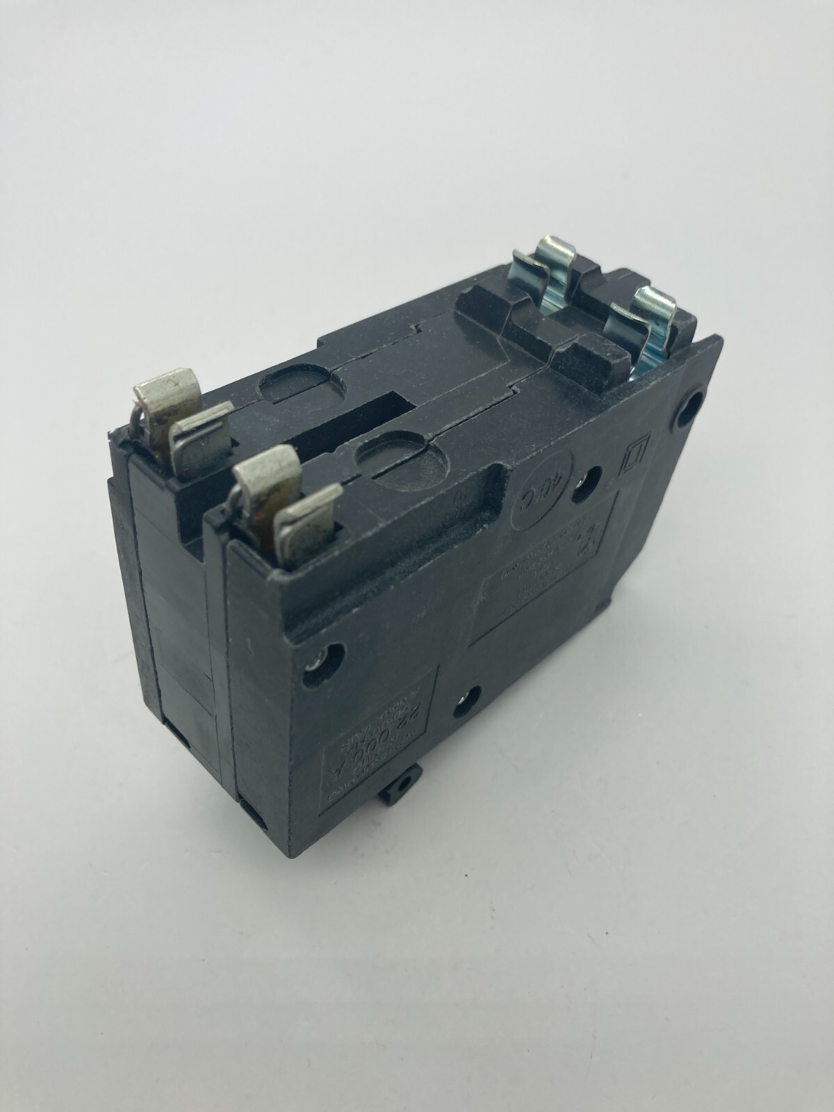 Square D QO2110VH 22K 2 Pole 110 Amp 120 240V AC QO Plug In Main Circuit Breaker