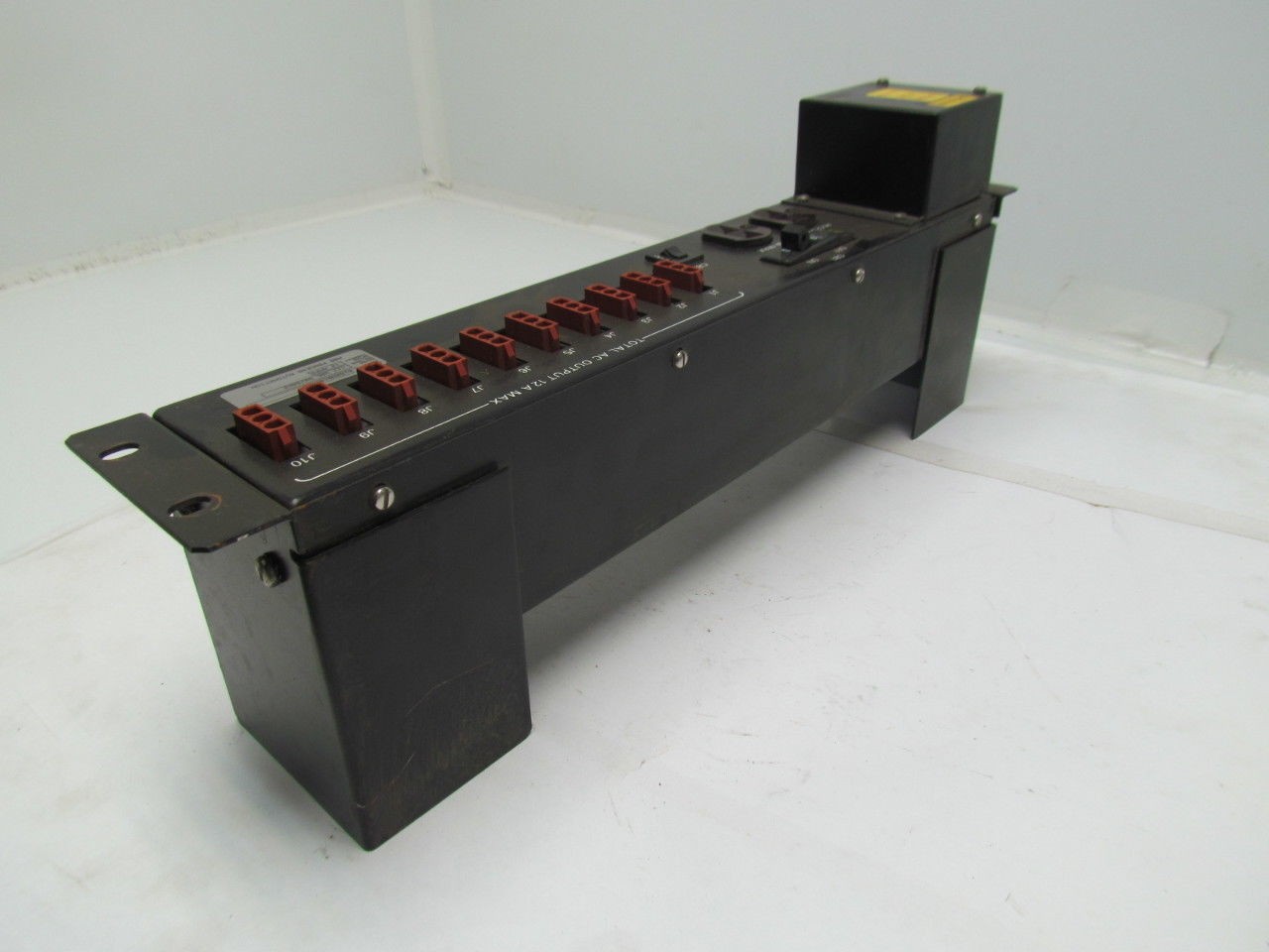 ABB 6152NB10700B Power Supply Distribution Module 117V 12Amp