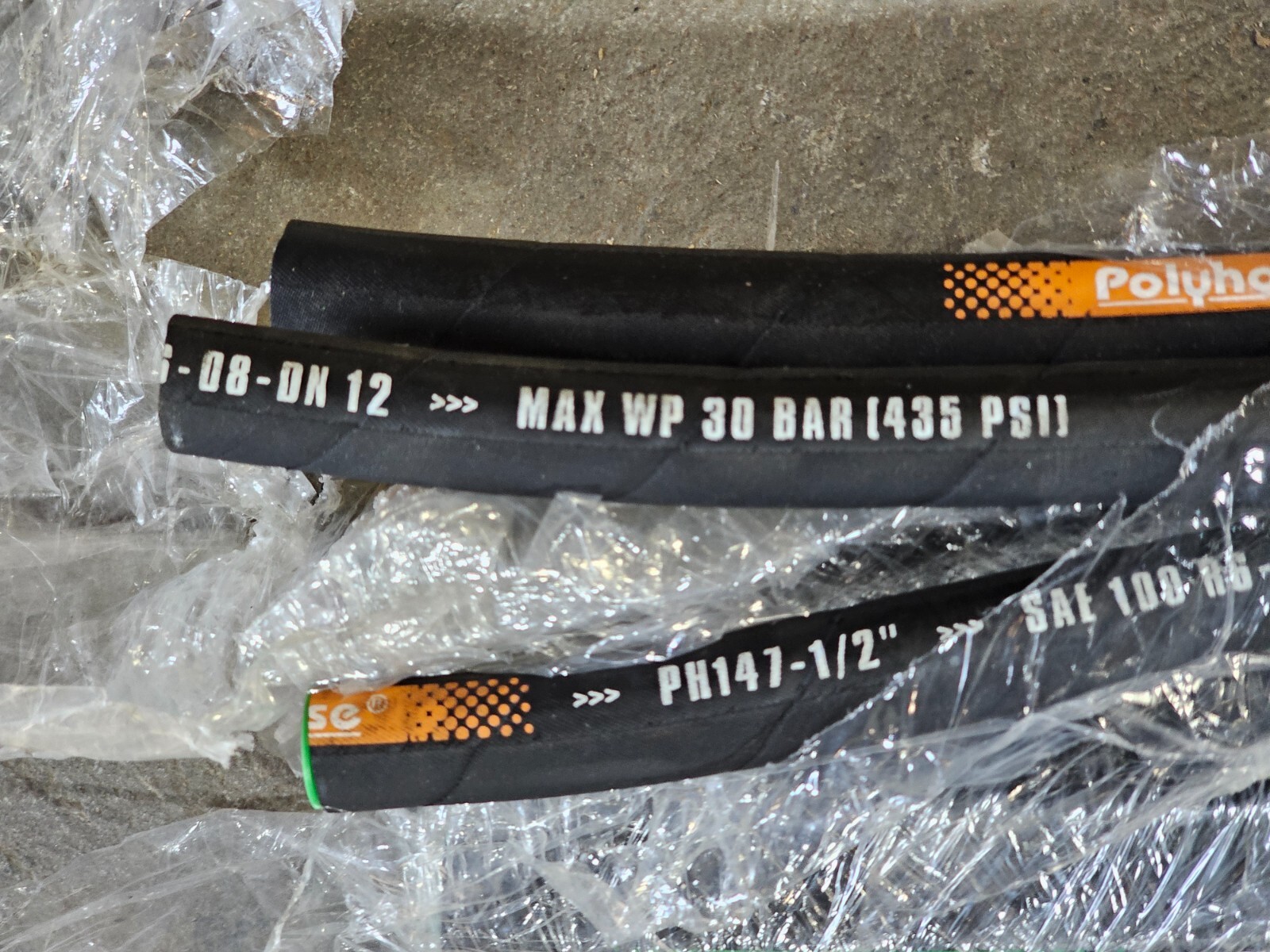 (QTY 2) Polyhose Hydraulic Hose PH147 1/2″ Black SAE 100 R6-08-DN 12 30 Bar