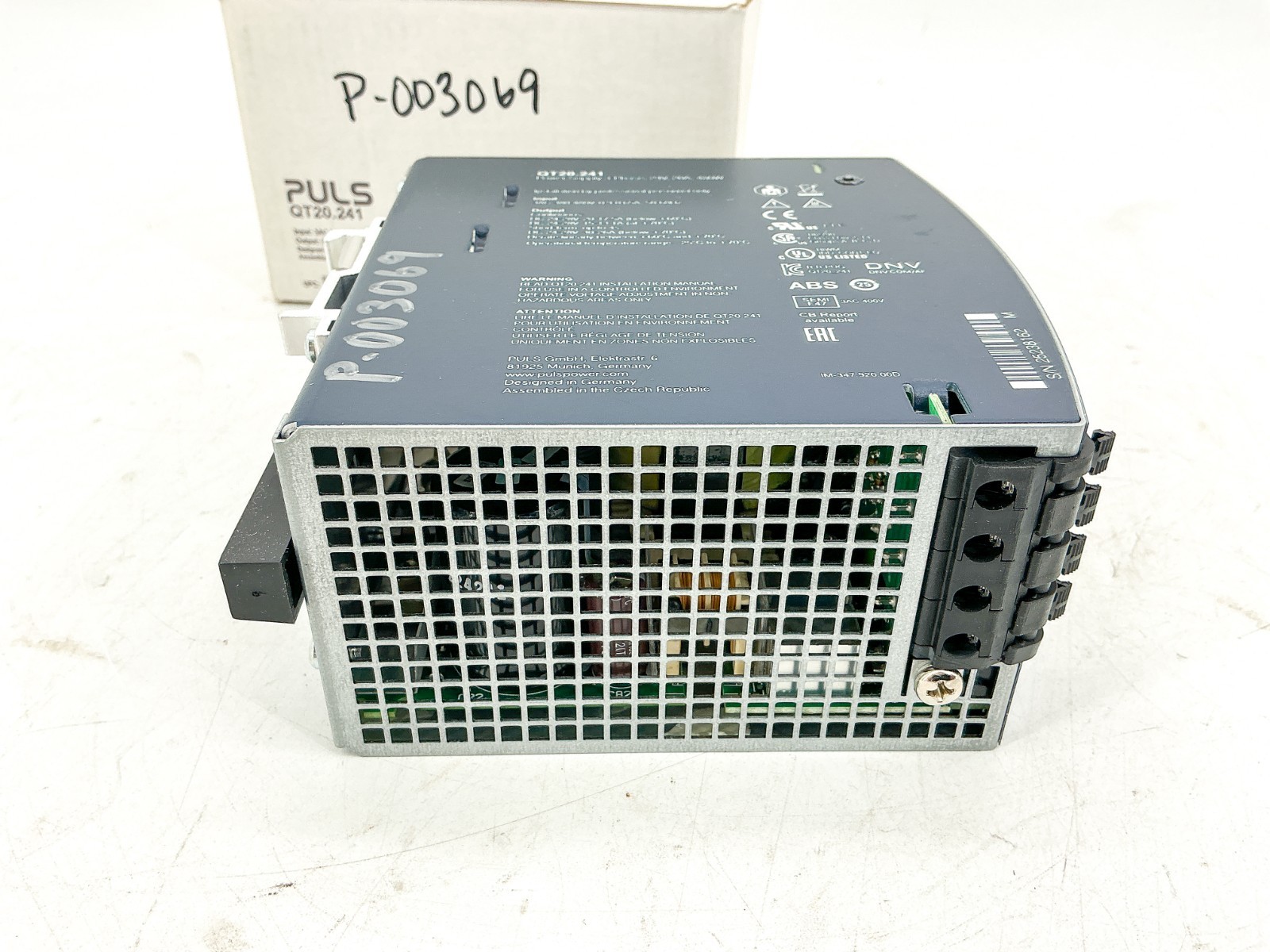 New Puls QT20.241 DIN Rail Power Supply 480VAC Input 24VDC Output