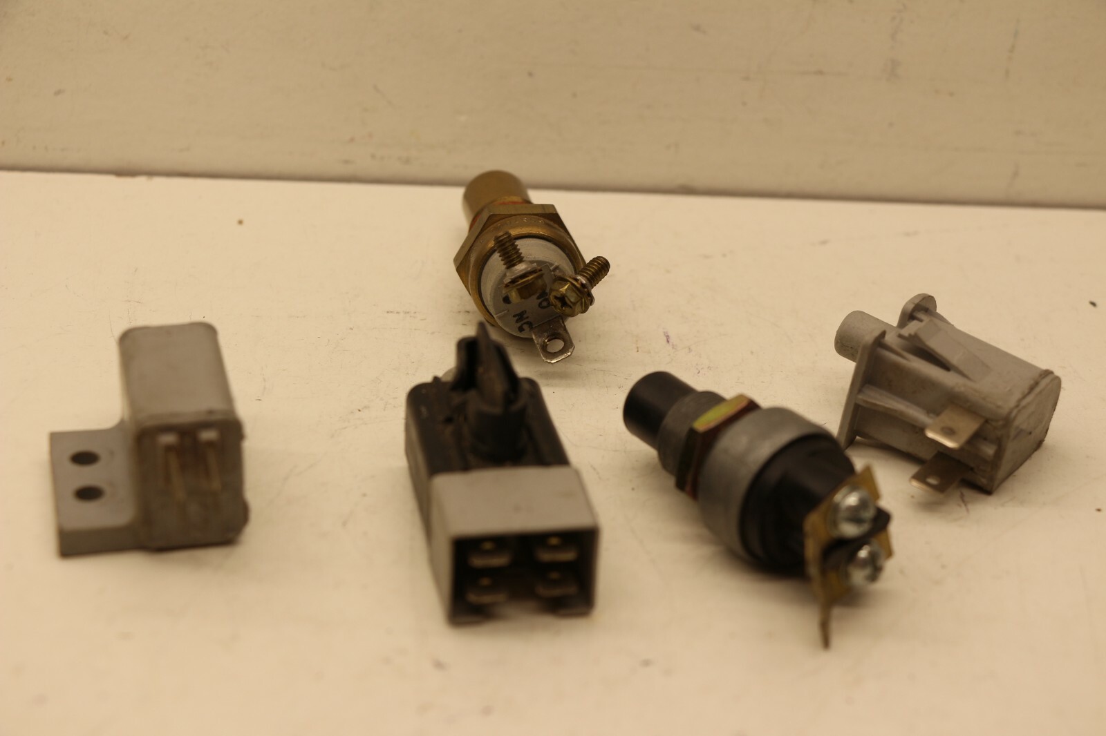 Misc Lot Safety Switches Start Button & Temp Sending Unit Various Applications