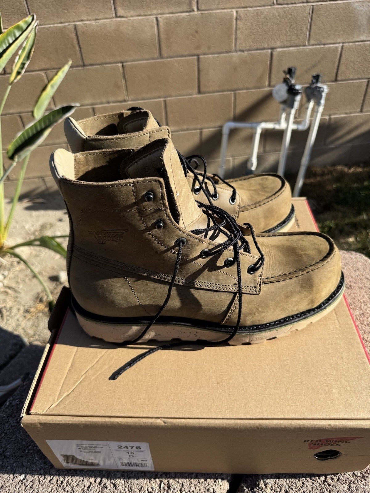 Red Wing Shoes 2476 Men’s 10D EH Safety Work Boots ASTM F2413-18 F2892-21