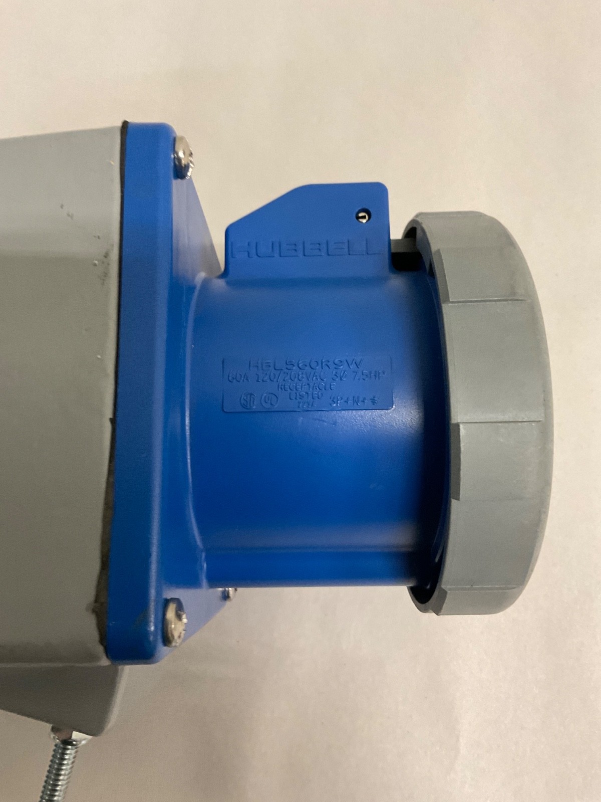 Hubbell HBL560R9W Female Receptacle 60A 4 Pole 5 Wire w/ Box 560R9W