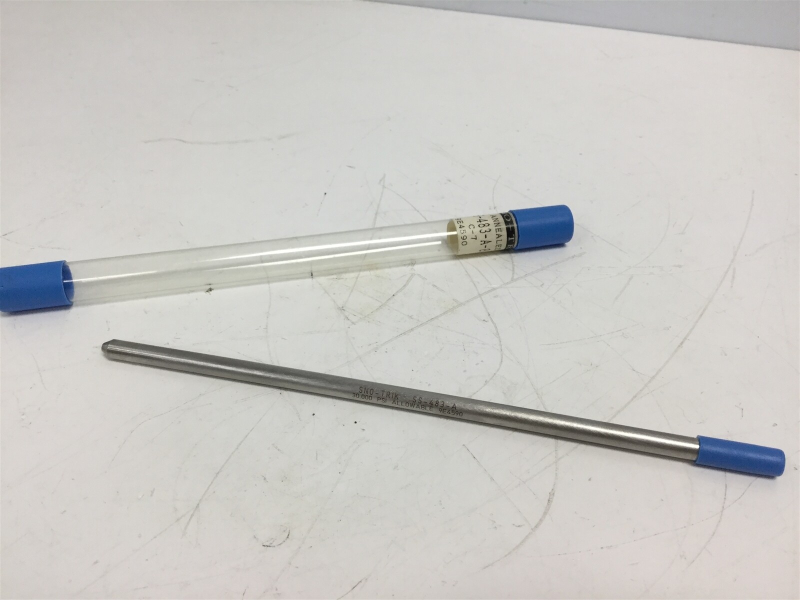 New Swagelok SS-483-A-8 SNO-TRIK Annealed Tube Nipple, 30,000 Psi, L:8″ OD: 1/4″
