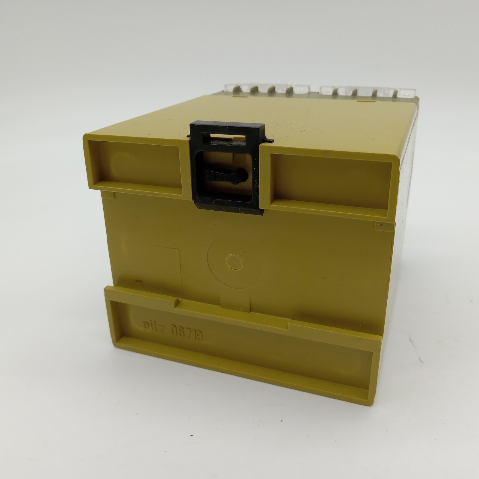 PILZ 475695 PNOZ 1 24VDC 3S 1O Safety Relay