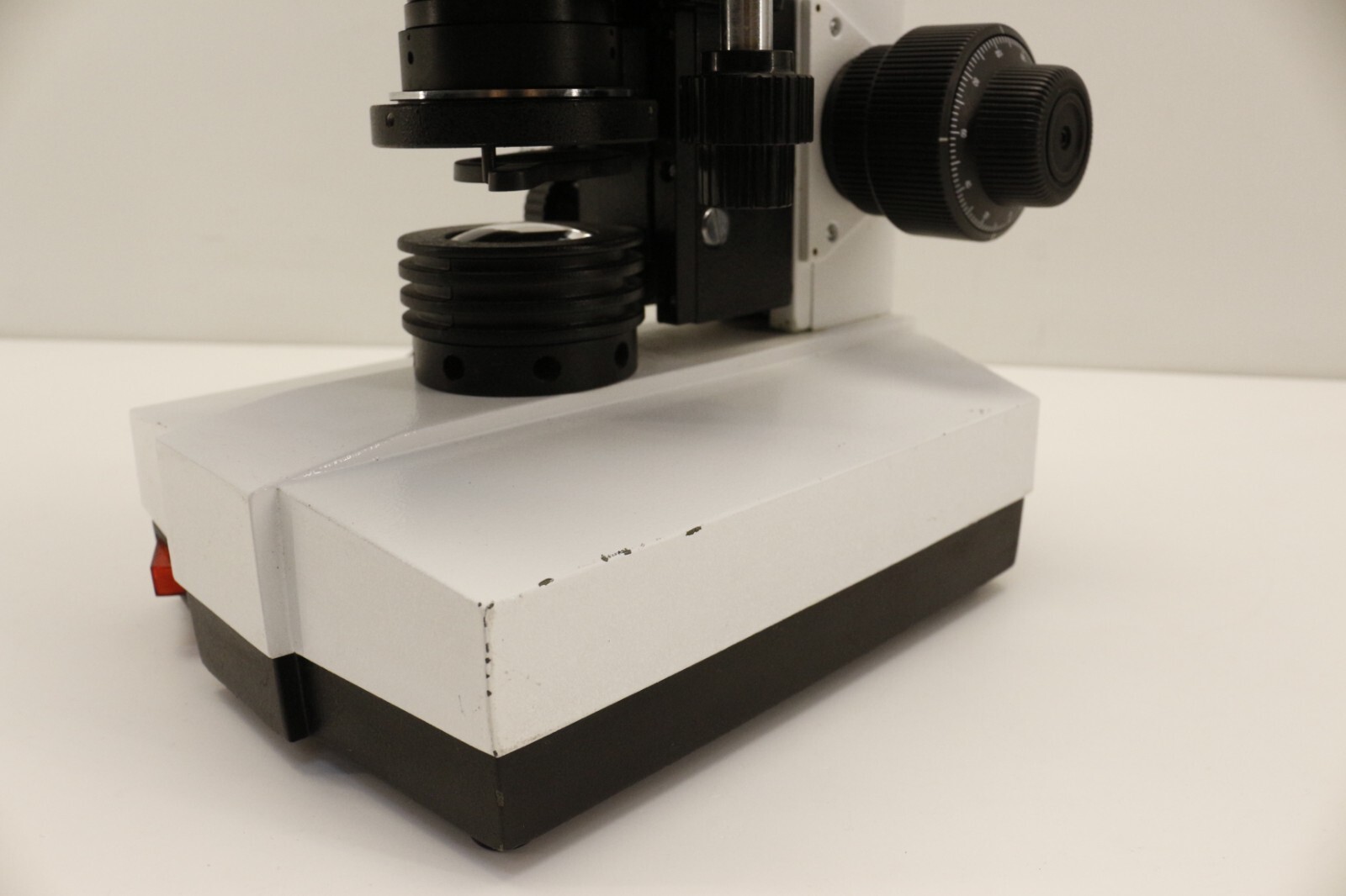 Unico G300 Binocular Microscope with 4 Objectives (4X/10X/40X/100X) #3