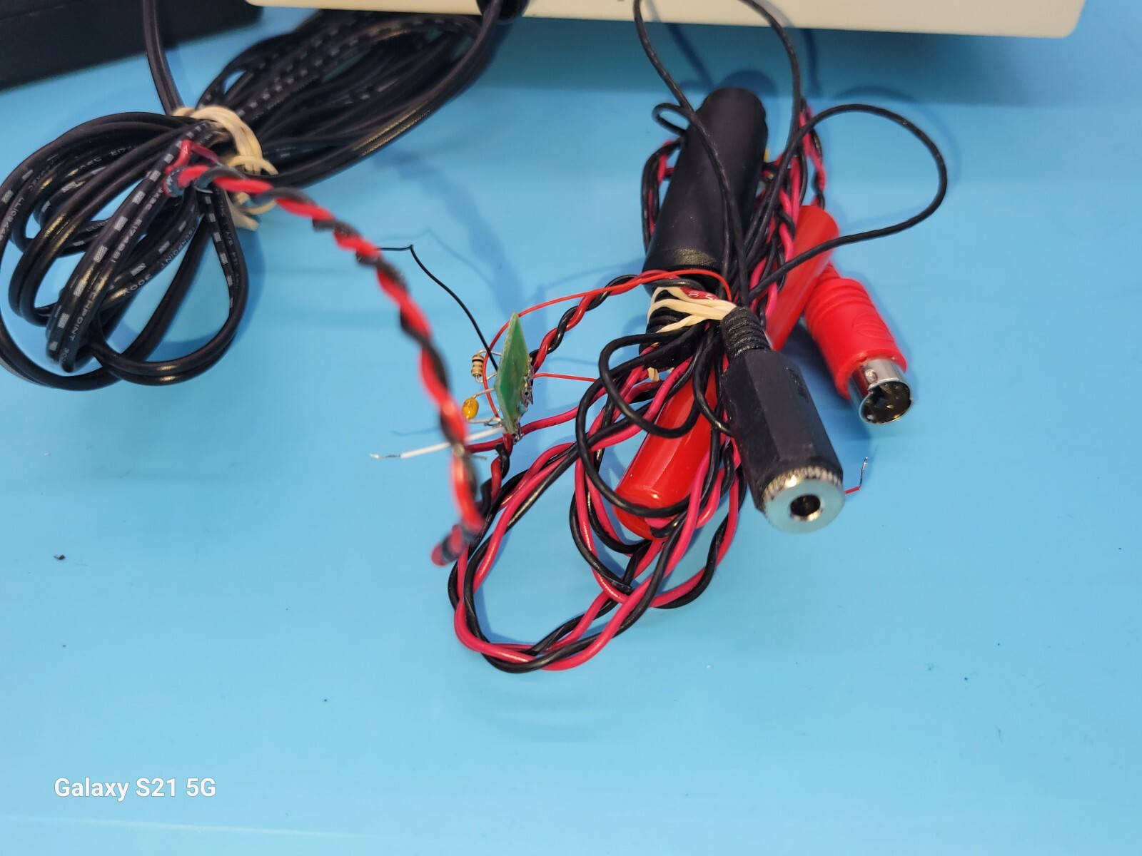 National Instruments NI DAQPad-6016+ ADAPTER-USB CABLE + 2 RED/ BLACK CABLES