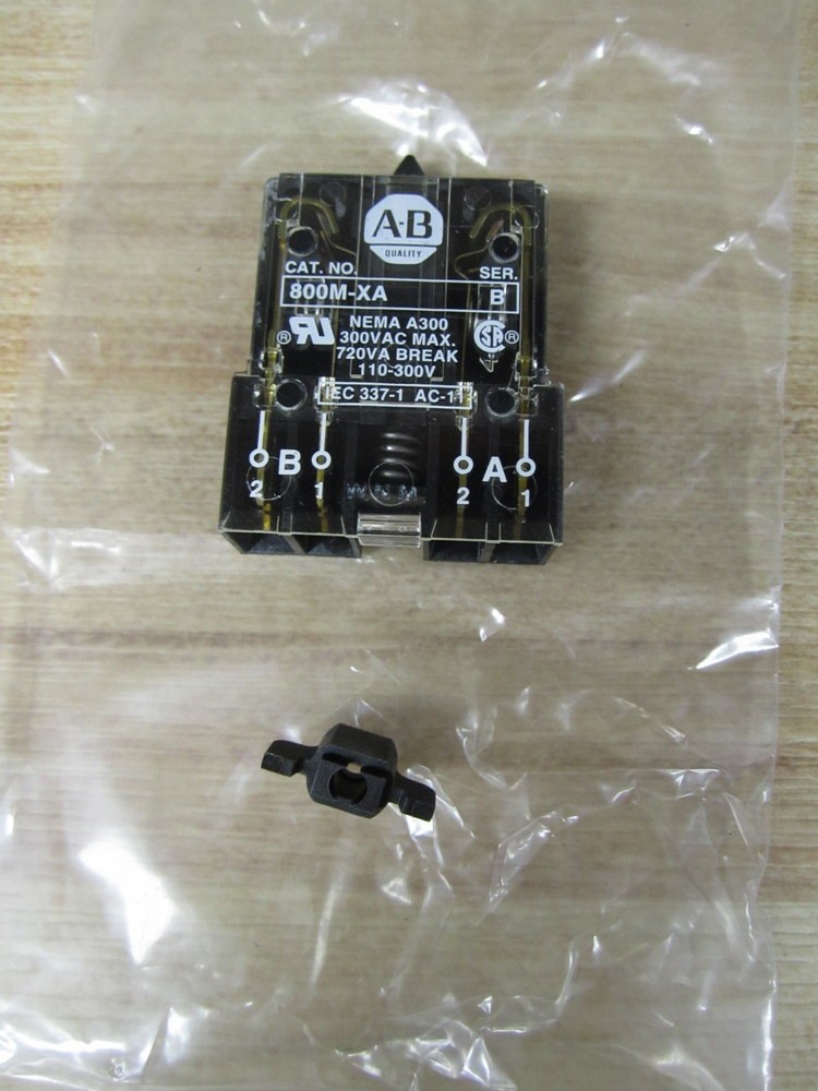 Allen Bradley 800M-XA Contact Block 800MXA W/Clip Series B 300VAC