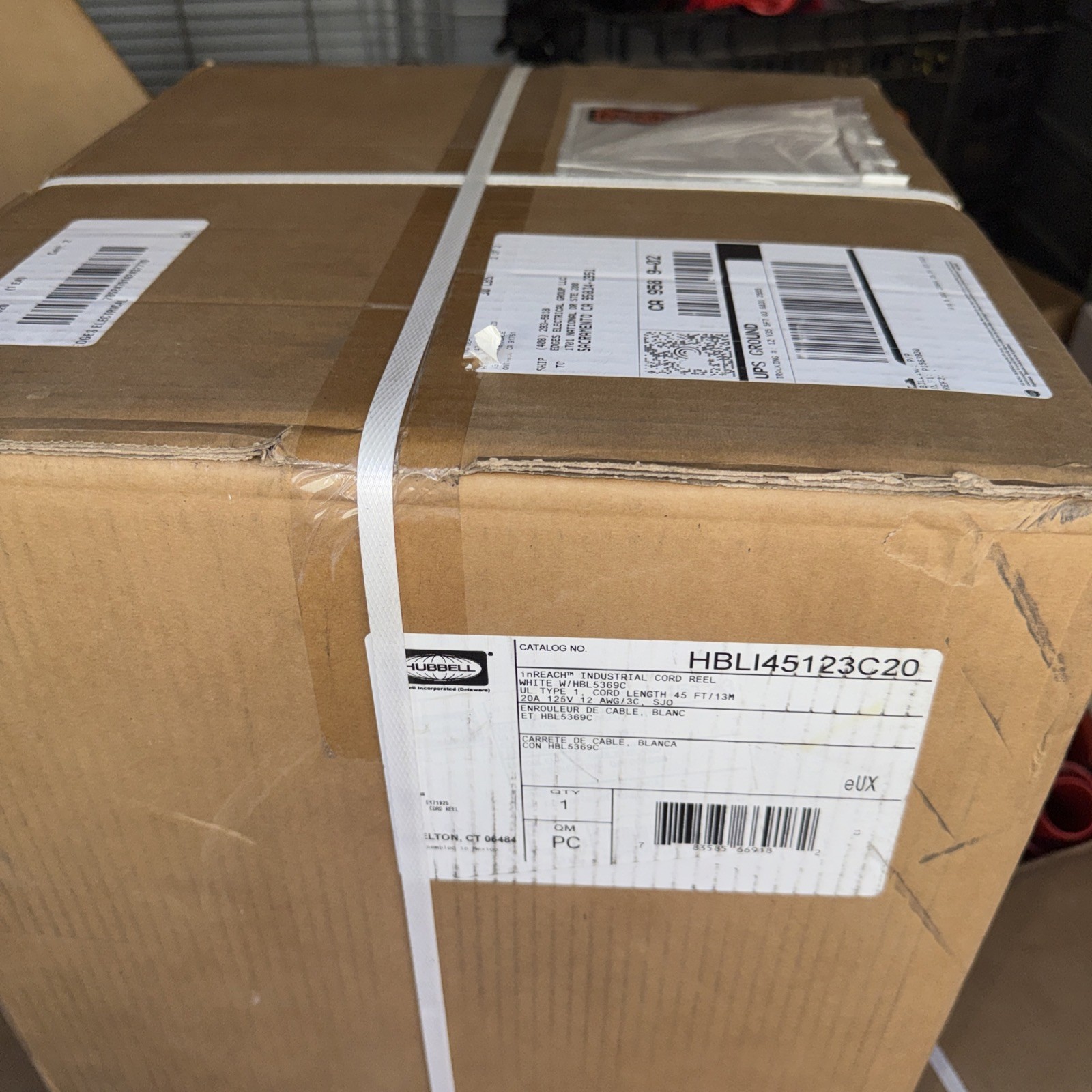 Hubbell HBLI25123C20 Industrial / Commercial Cord Reel 45 ft. NEW (strapped box)