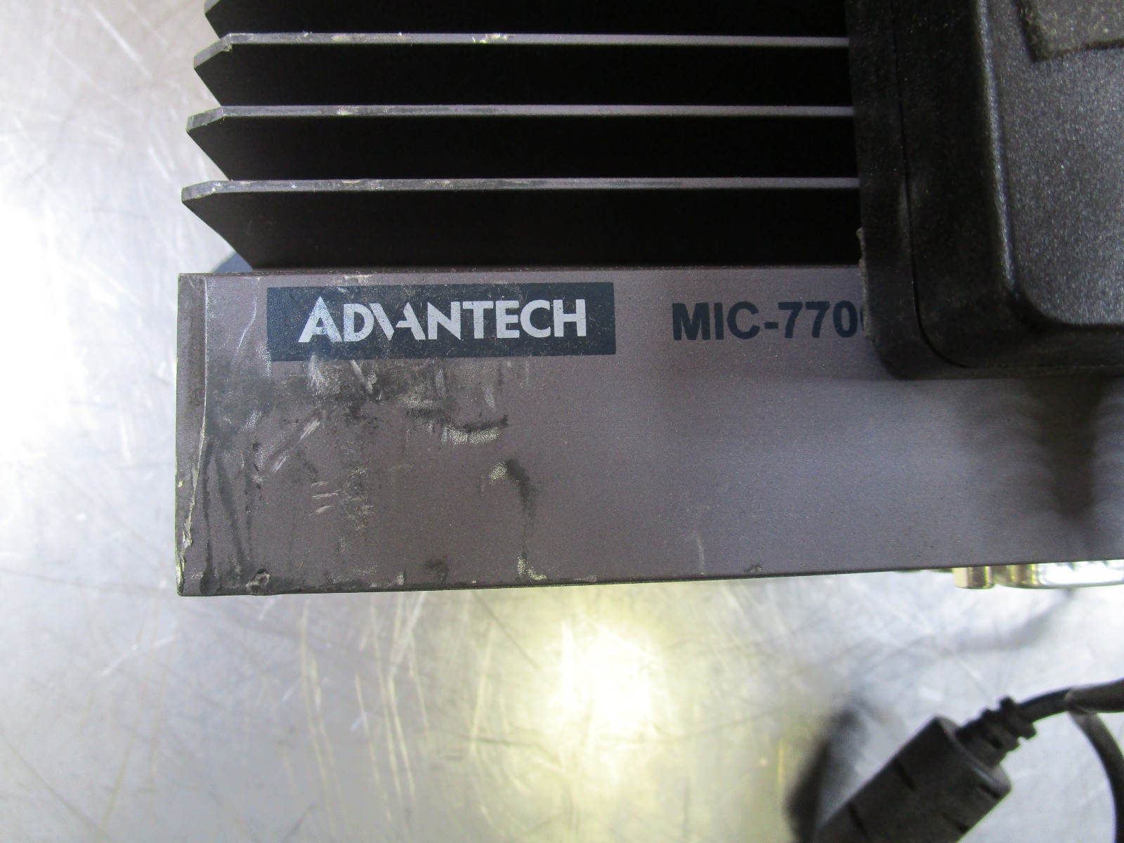 Advantech MIC-7700