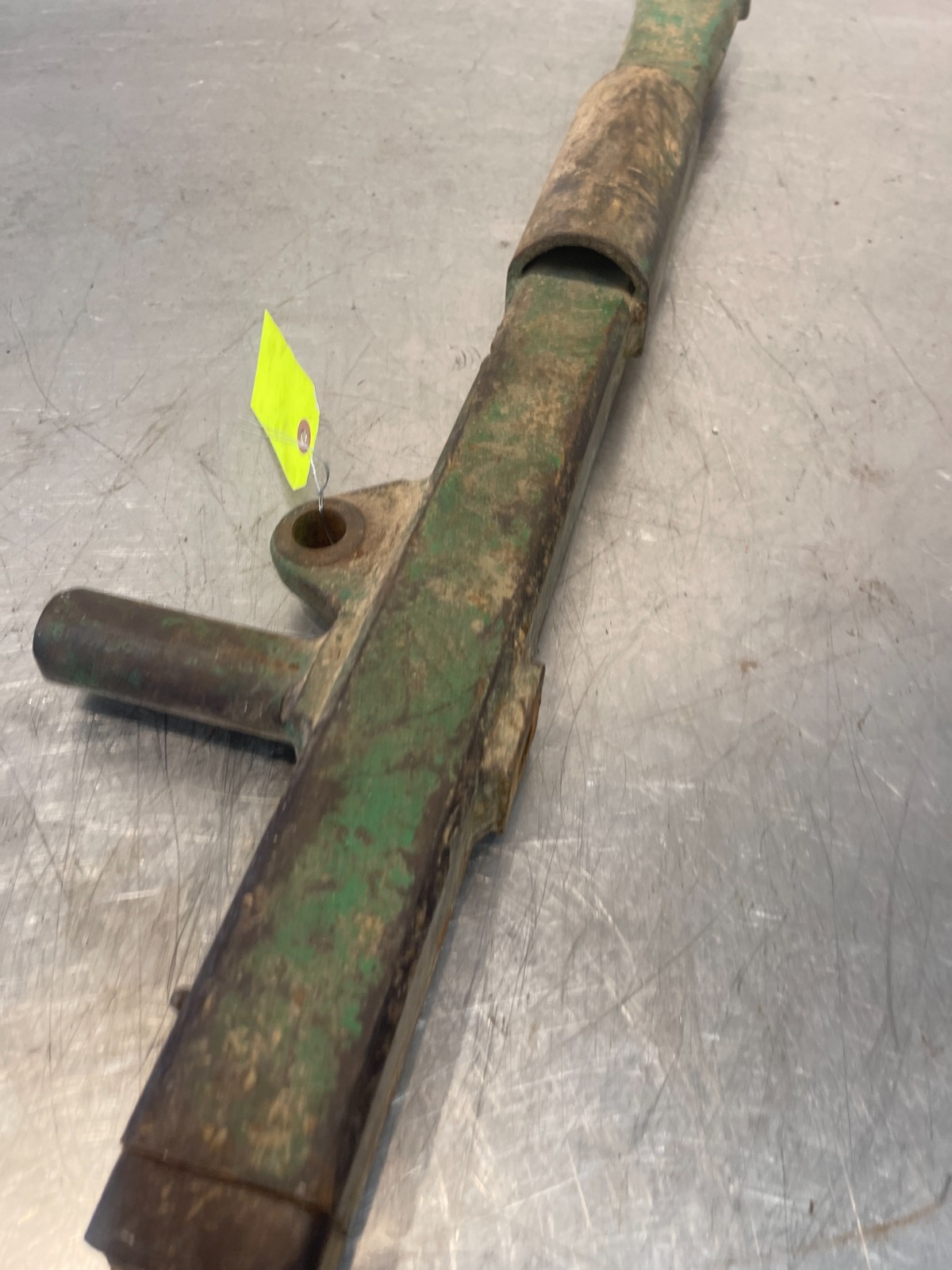 John Deere Tractor Lower 3pt Hydraulic Lift Arm F2687R