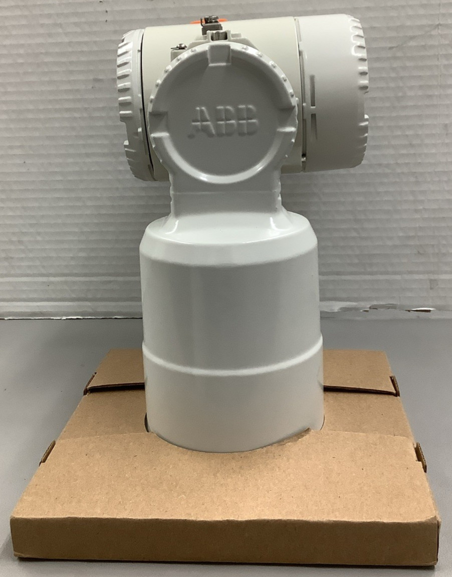 ABB LLT100.AIAH10L5 Laser Level Transmitter 2″ 15.5-42VDC (R45)