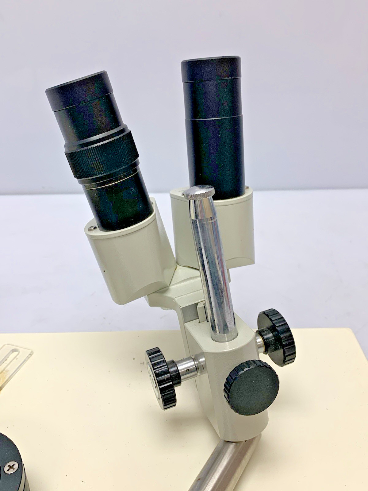 Sutter Instruments BV-10 K.T. Brown Tipe Micropipette Beveler