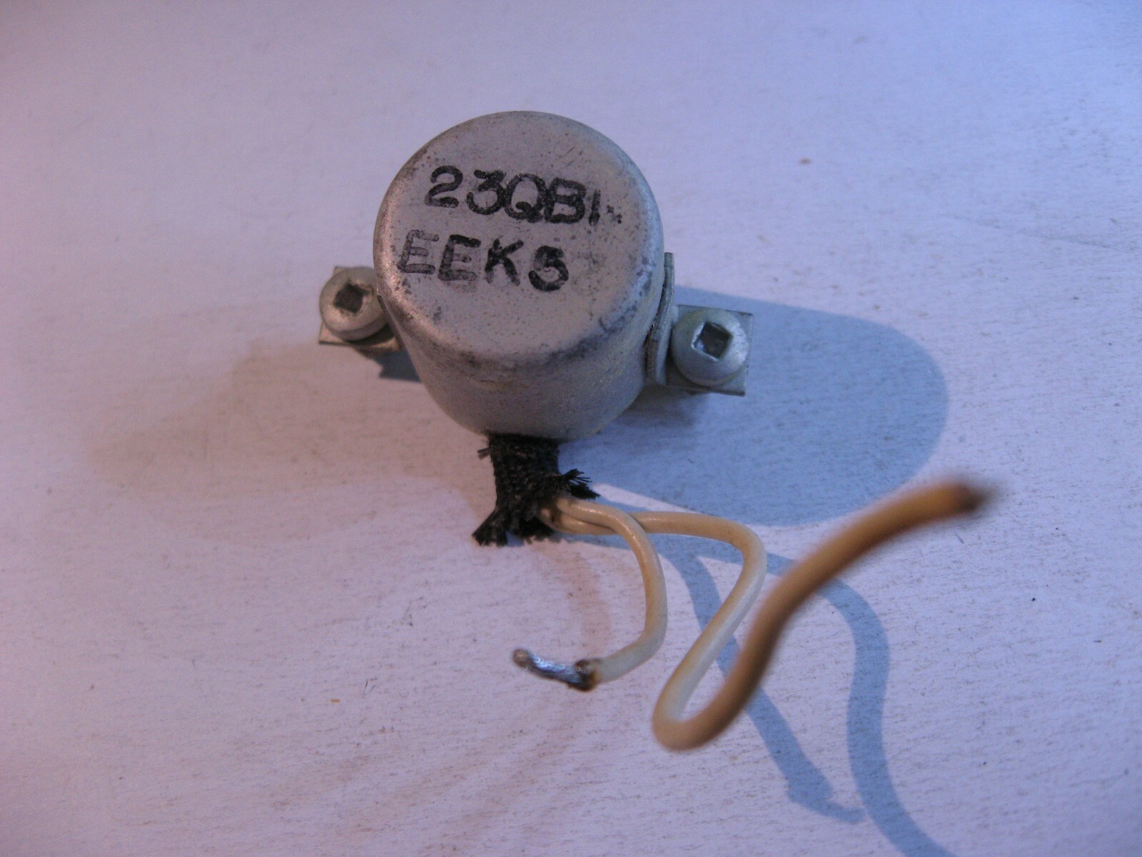 23QB1-EEK5 800uH Inductor Potted Choke Metal Case – Used Pull Qty 1