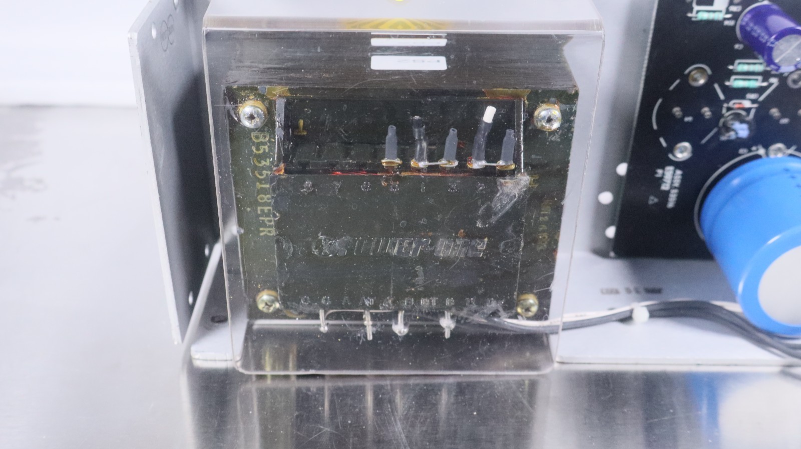 Power-One HE24-7.2A Linear DC Power Supply 24V 7.2A 173W