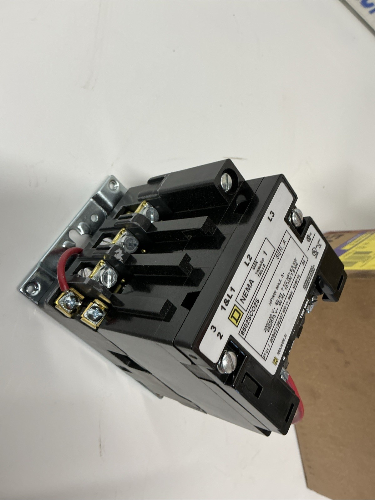 Square D 8502SCO2V02S Series A Contactor. AC-332