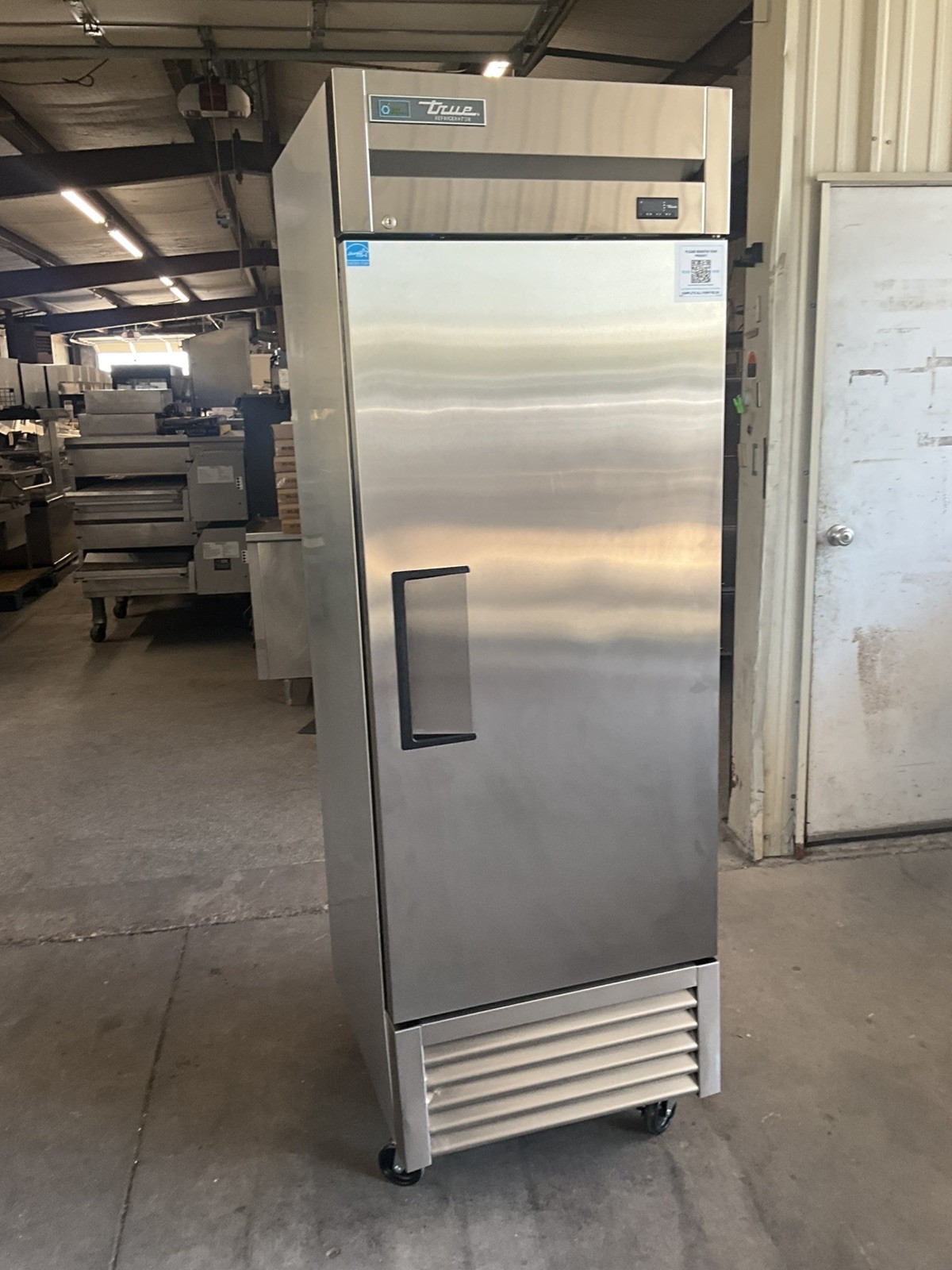 New 2025 True T-23-HC 23cf Single Door Reach In Refrigerator on casters