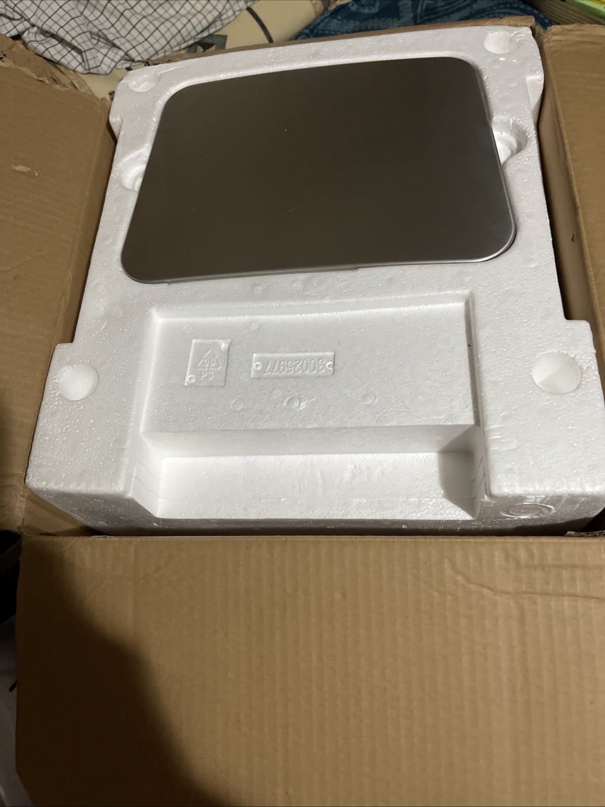 Ohaus V71P1502T Valor 7000 Compact Bench Scale 3 lb / 1.5 kg Capacity