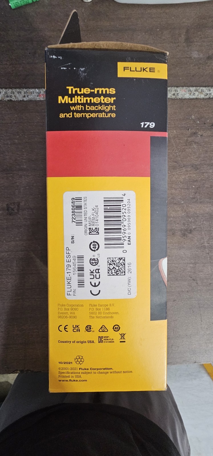 Fluke 179-ESFP True RMS Multimeter with Backlight and Temp, New in Box
