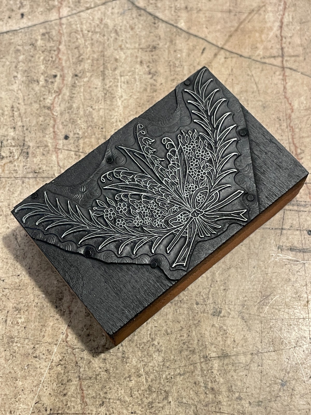 Printing Letterpress Print Block Vintage Flower Bouquet W/ Bow & Branches (3581)