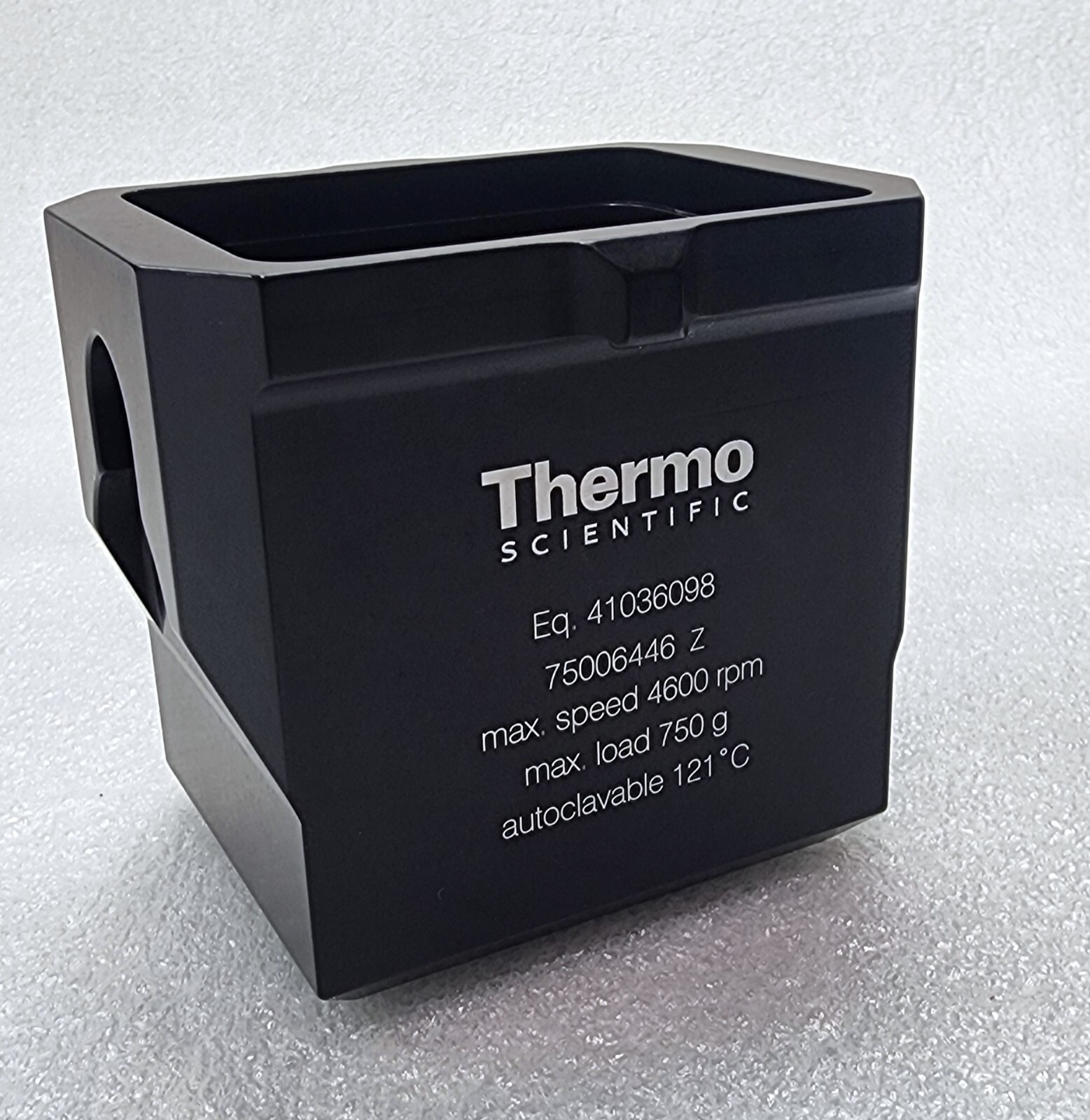 Thermo Scientific Sorvall Heraeus Rotor Bucket 750g , 4600 rpm PN: 75006446