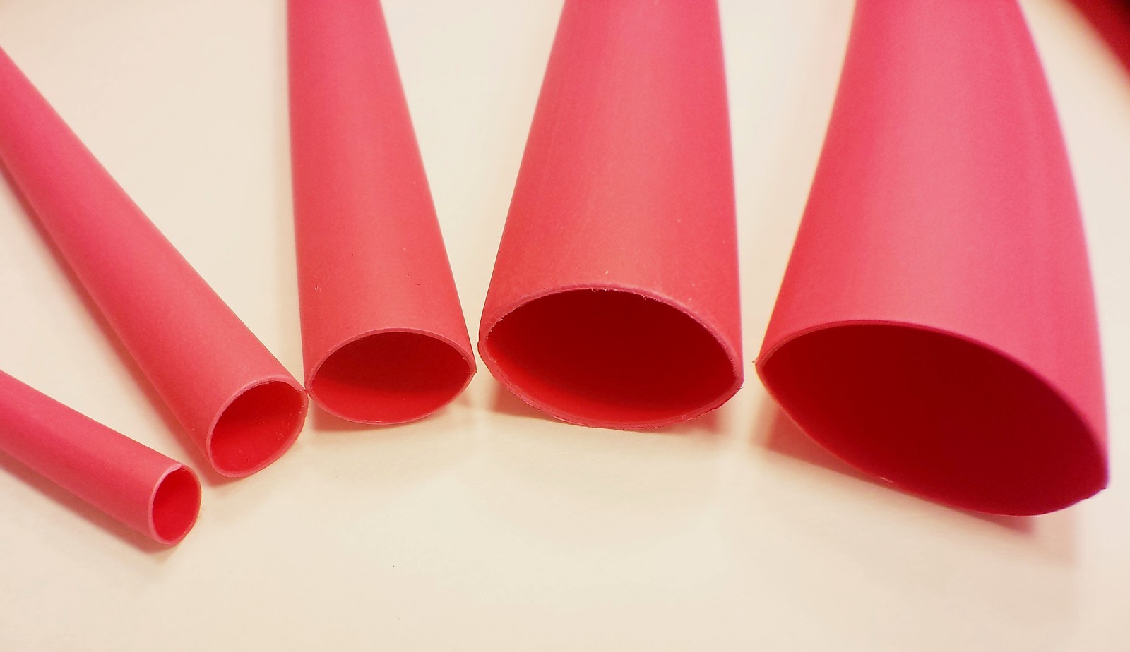 Heat Shrink Tubing Adhesive Glue Lined Tubes 5ft – 5 x 1ft Assorted Sizes Red
