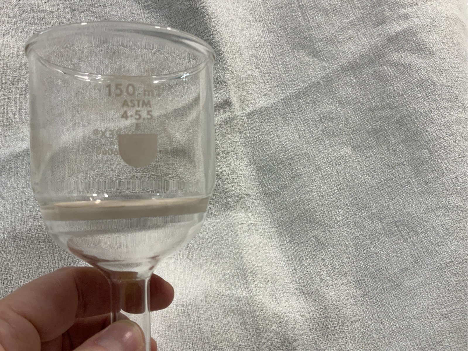 Pyrex 150mL Fritted Glass Buchner Funnel ASTM 4-5.5 Fine Laboratory 36060