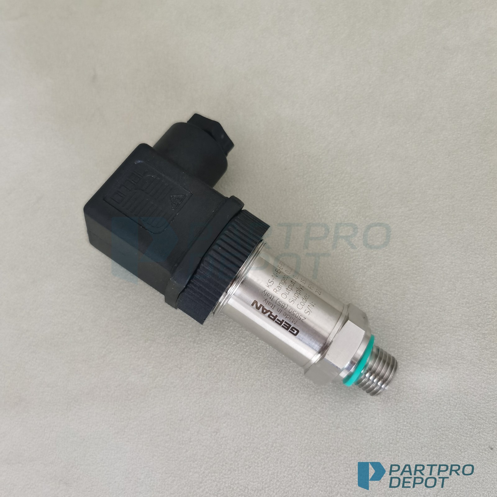 NEW For Gefran KS-N-E-E-B25D-M-V-602 Pressure Sensor US