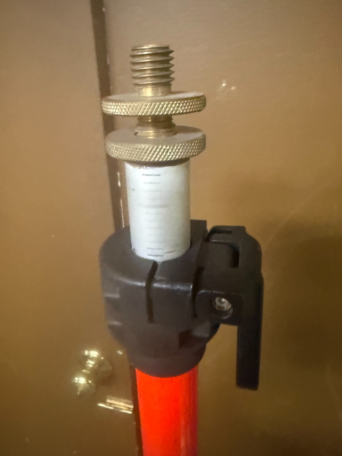 PRISM SURVEYING POLE 8.2 FT RED WHITE UNKNOWN BRAND
