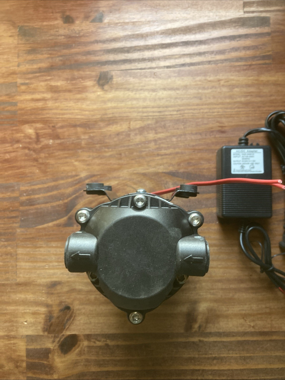 Diaphragm Pump 24v GMP 78 24 12-070059. Flow 15,6GPH 100PSI. Ac/Dc Adapter 110v.
