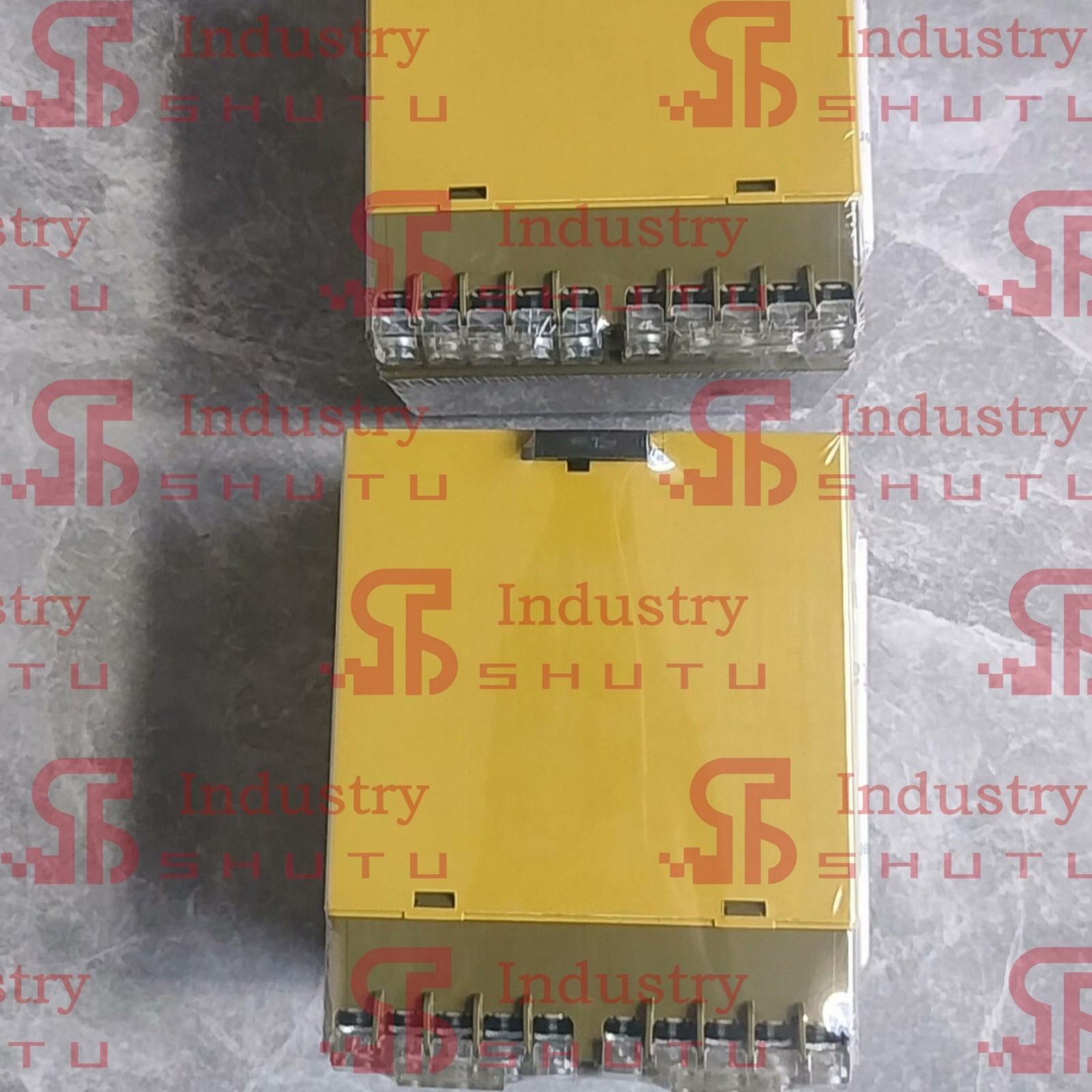 1pcs new PILZ 474790 PNOZ Safety relay