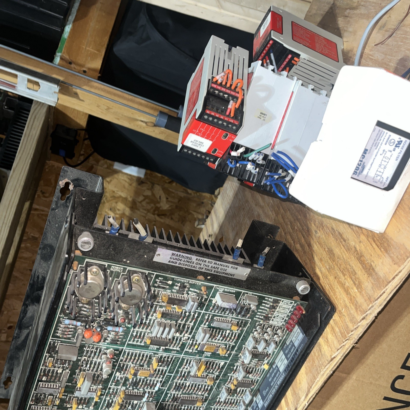 ALLEN BRADLEY 1318-BOA020 SER. Listed as Used Or Not Working Nor Sure