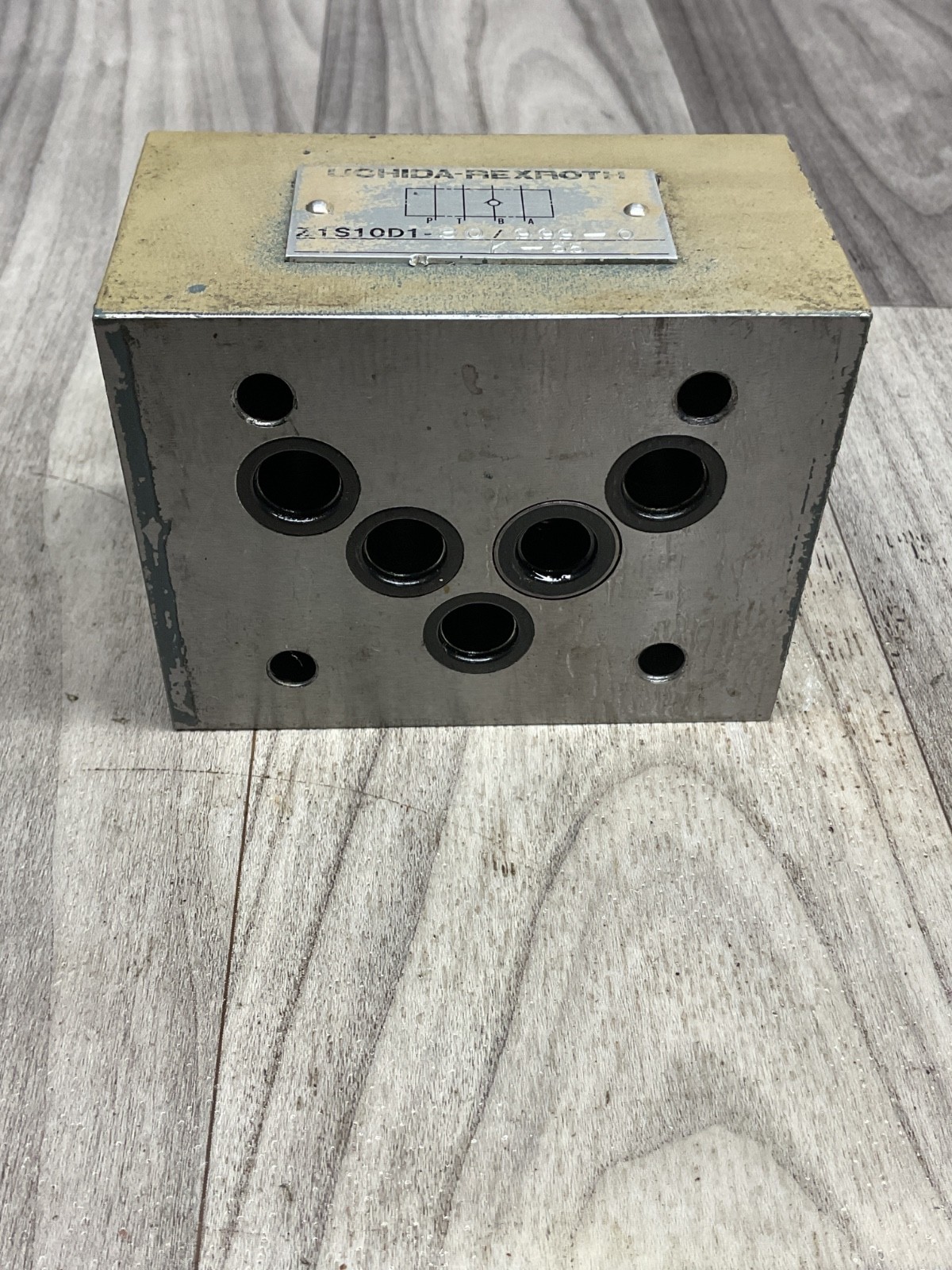 Rexroth Z1S10D1-30-999-0-K-55 Hydraulic Valve #4021B115PR3