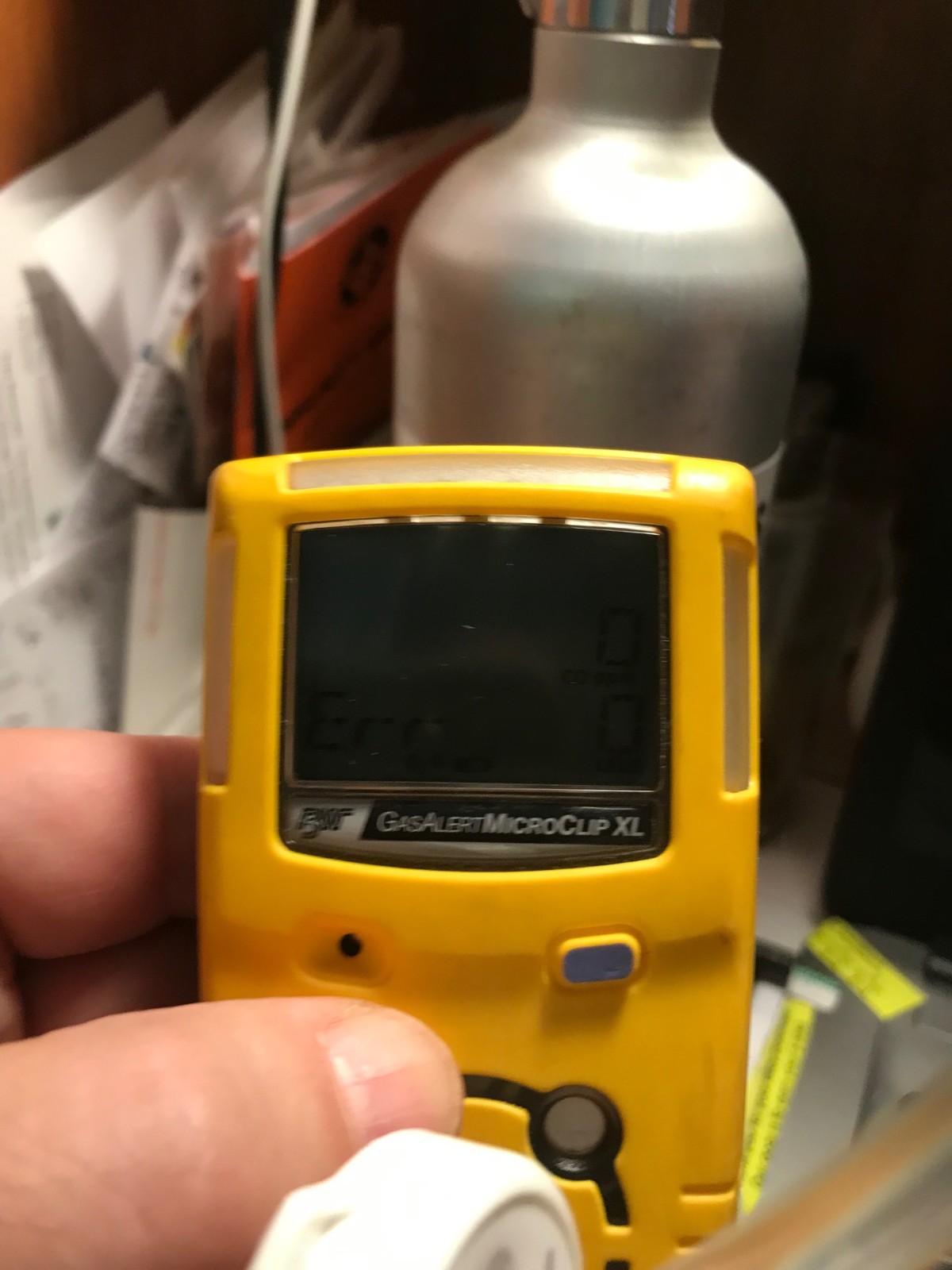 Honeywell BW MCXL-XWHM-Y-NA Gas Alert Microclip XL ,charger, new oxygen, cal’d