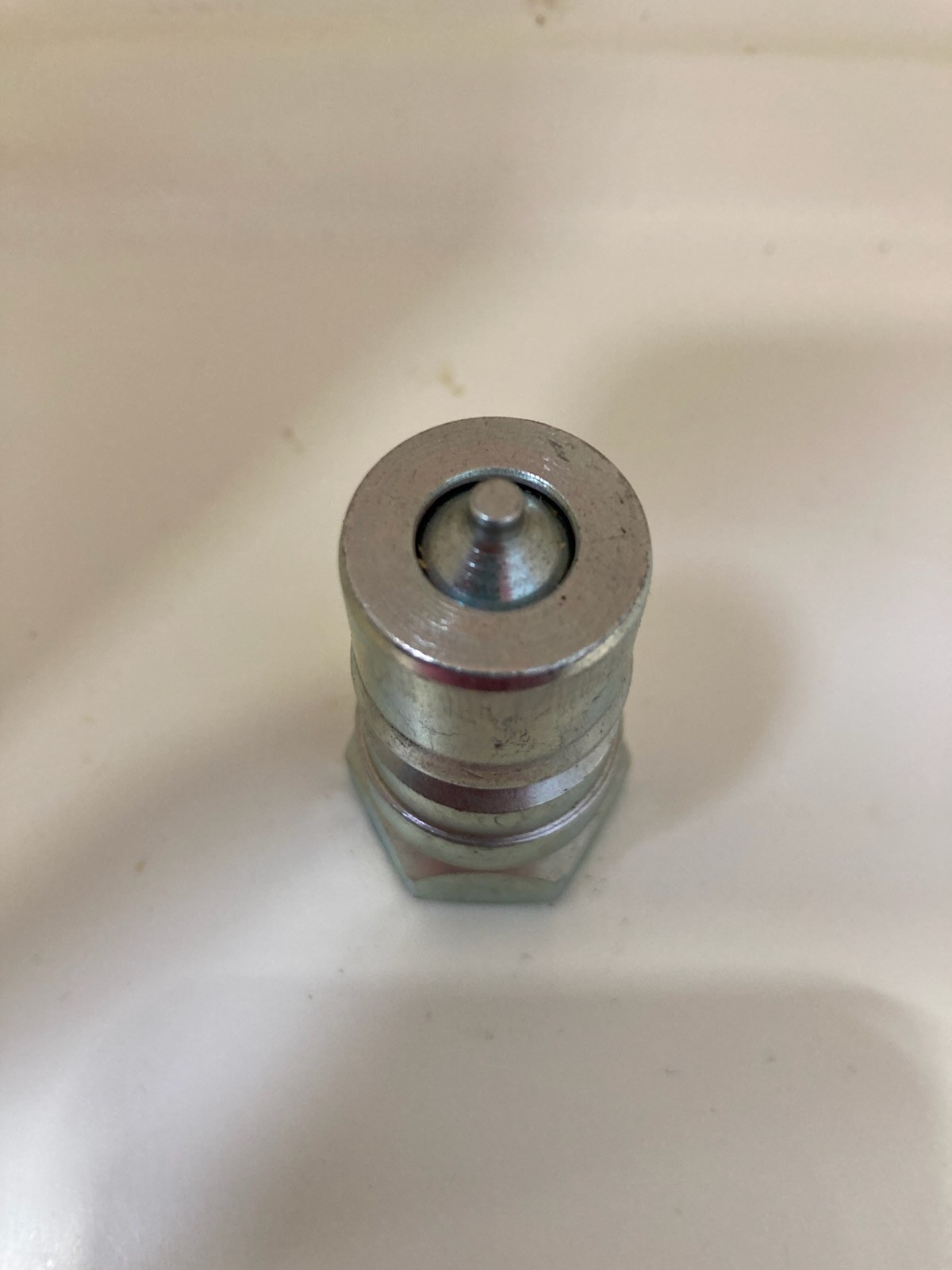 HNV-38-M Hydraulic Quick Disconnect Male Coupler 3/8″ NPT ISO 7241-B Series