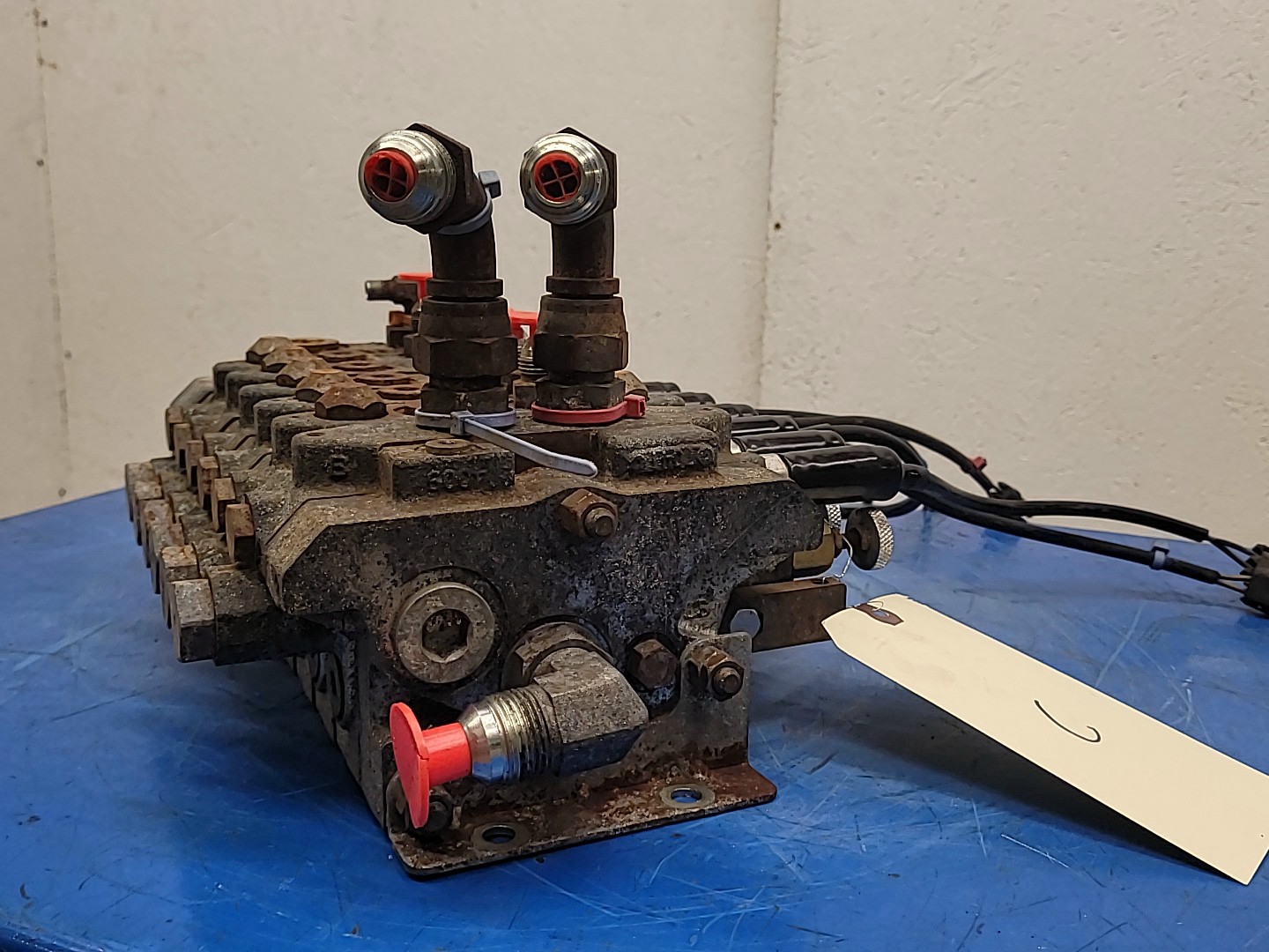 Parker Pulsar Hydraulic 6 Valve Stack Manifold VPL244 Assembly 100670985 Unit C