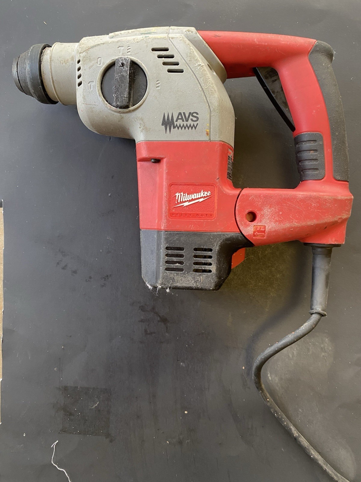 Milwaukee 5363-21 Rotary Hammer Drill 1″ Bit Size Corded Power Tool