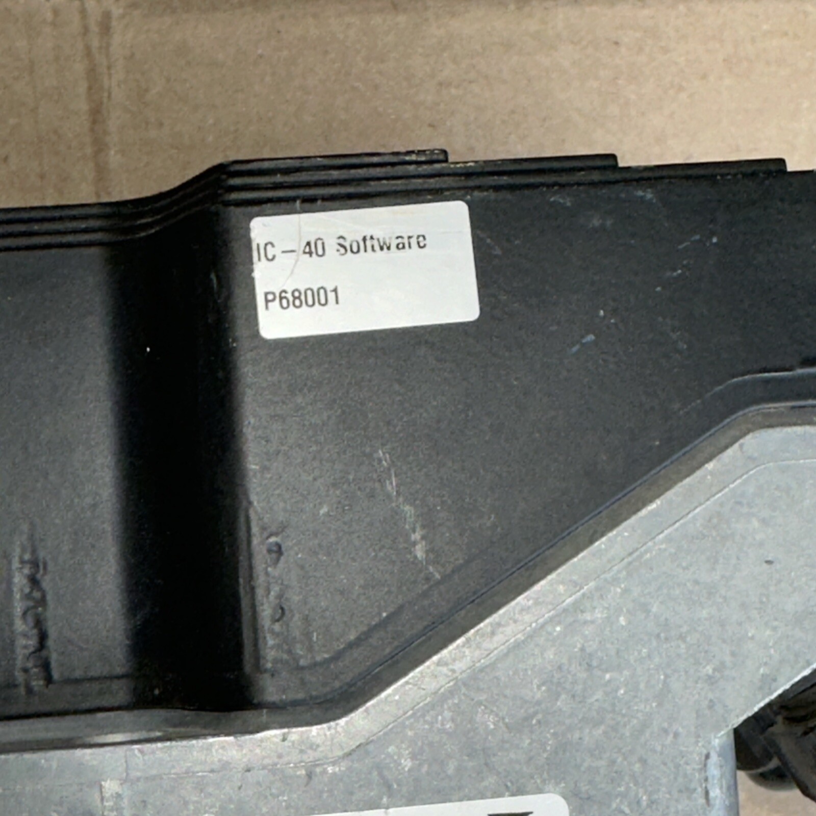 KROM SCHRODER IC 40 TA2R10 120vac 15VA #74105762 & BVA 65/40Z05 Actuator