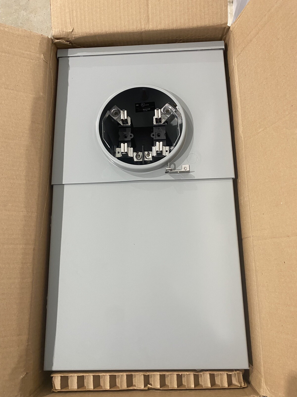 Eaton 200 Amp Outdoor Meter Base Main Breaker Combo + 4 spaces MBT48B200BTSBL