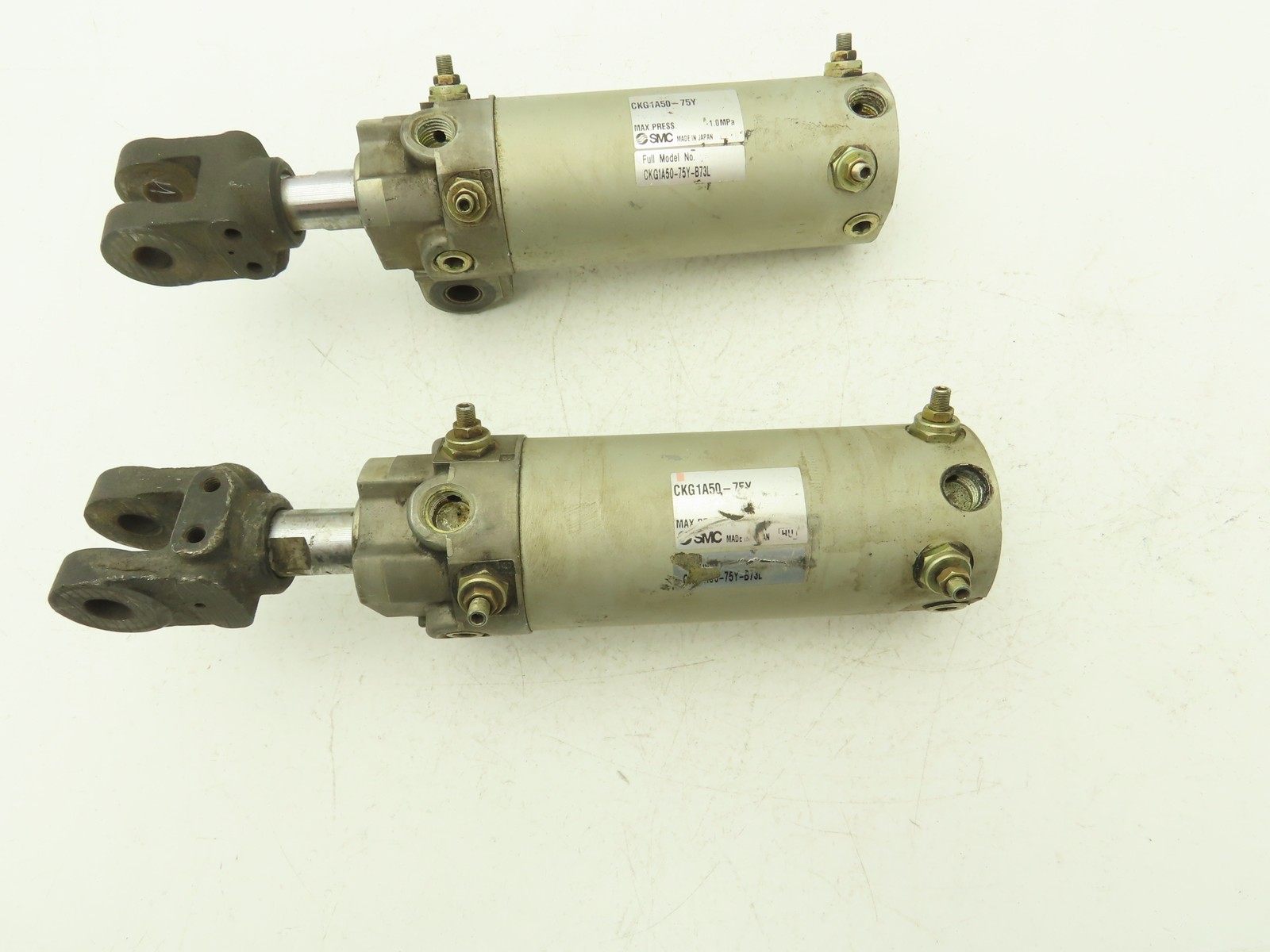 SMC CKG1A50-75Y Pneumatic Air Clamp Cylinder 50mm Bore 75mm Stroke Lot of 2