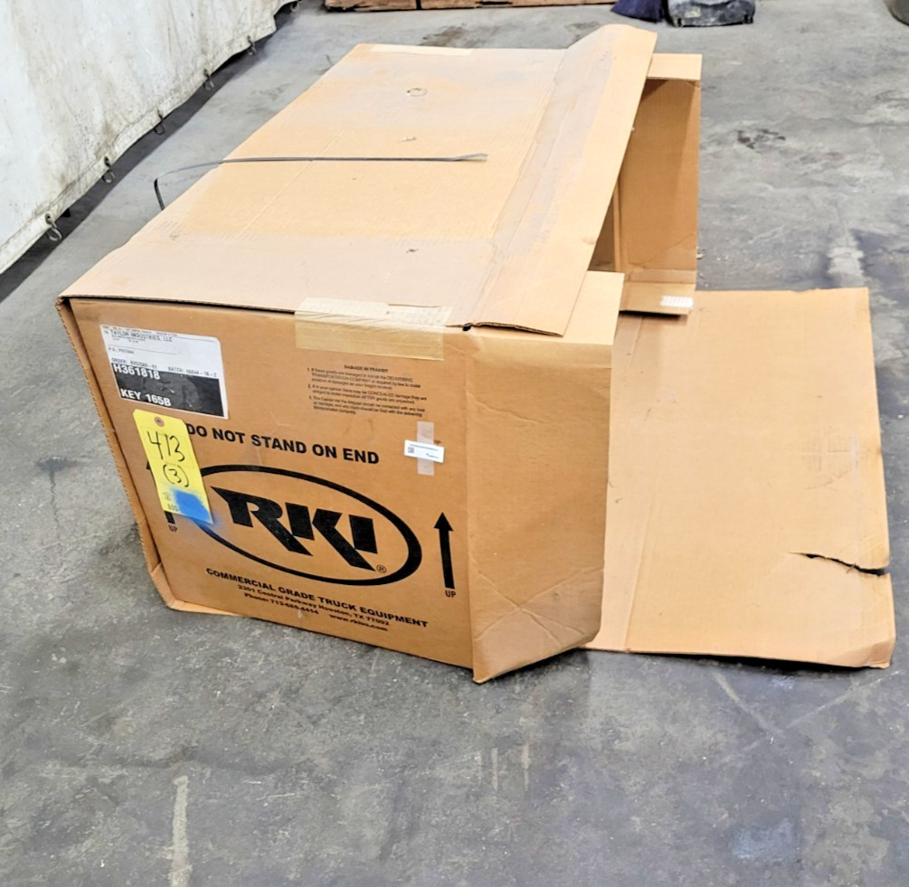 RKI 36″ X 18″ X 18″ UNDERBODY SINGLE DOOR TOX BH361818