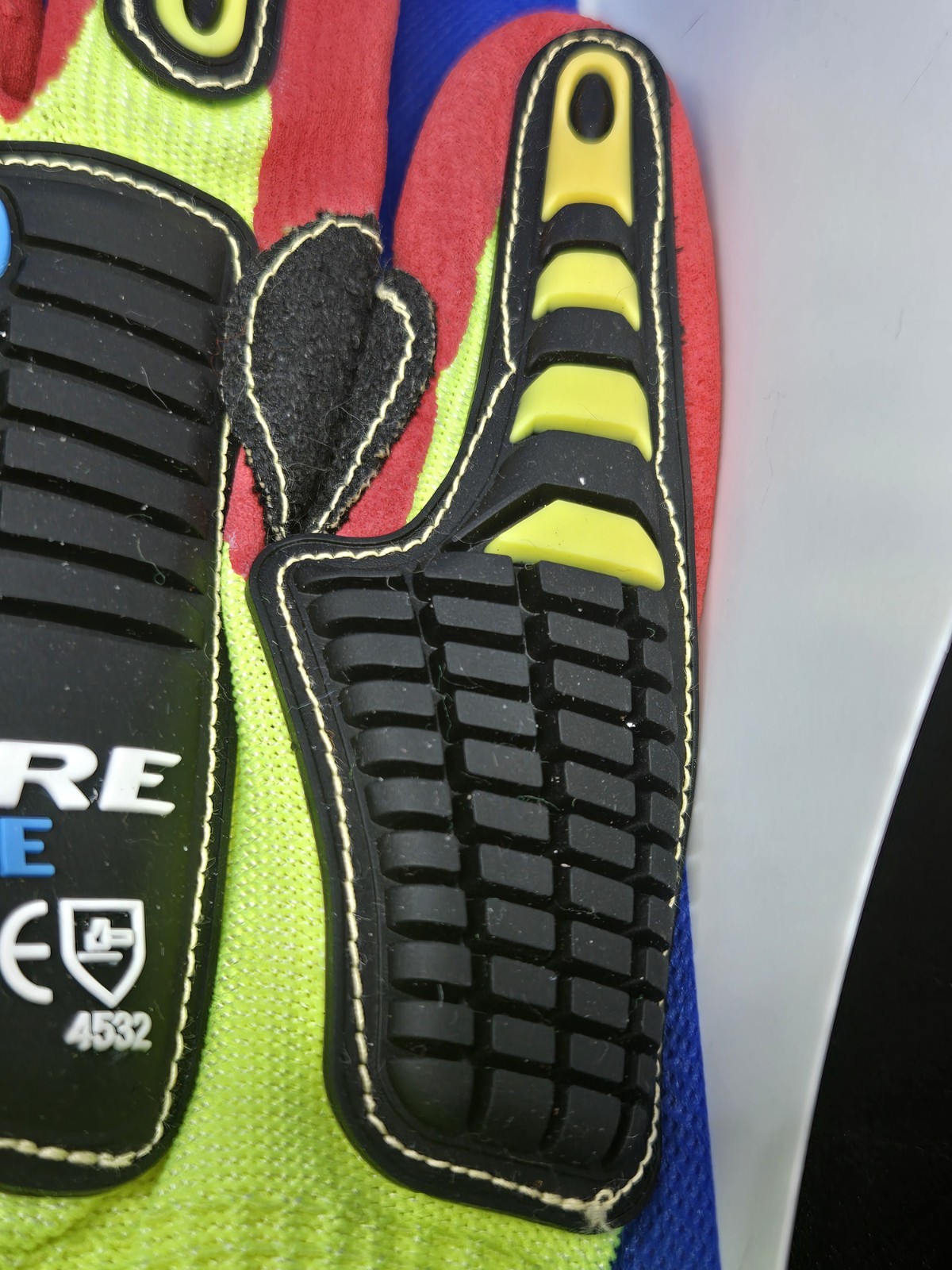 Cordova OGRE CR ICE Work Gloves XL 7738 Impact Cut Resistant ANSI A5 Thermal Red